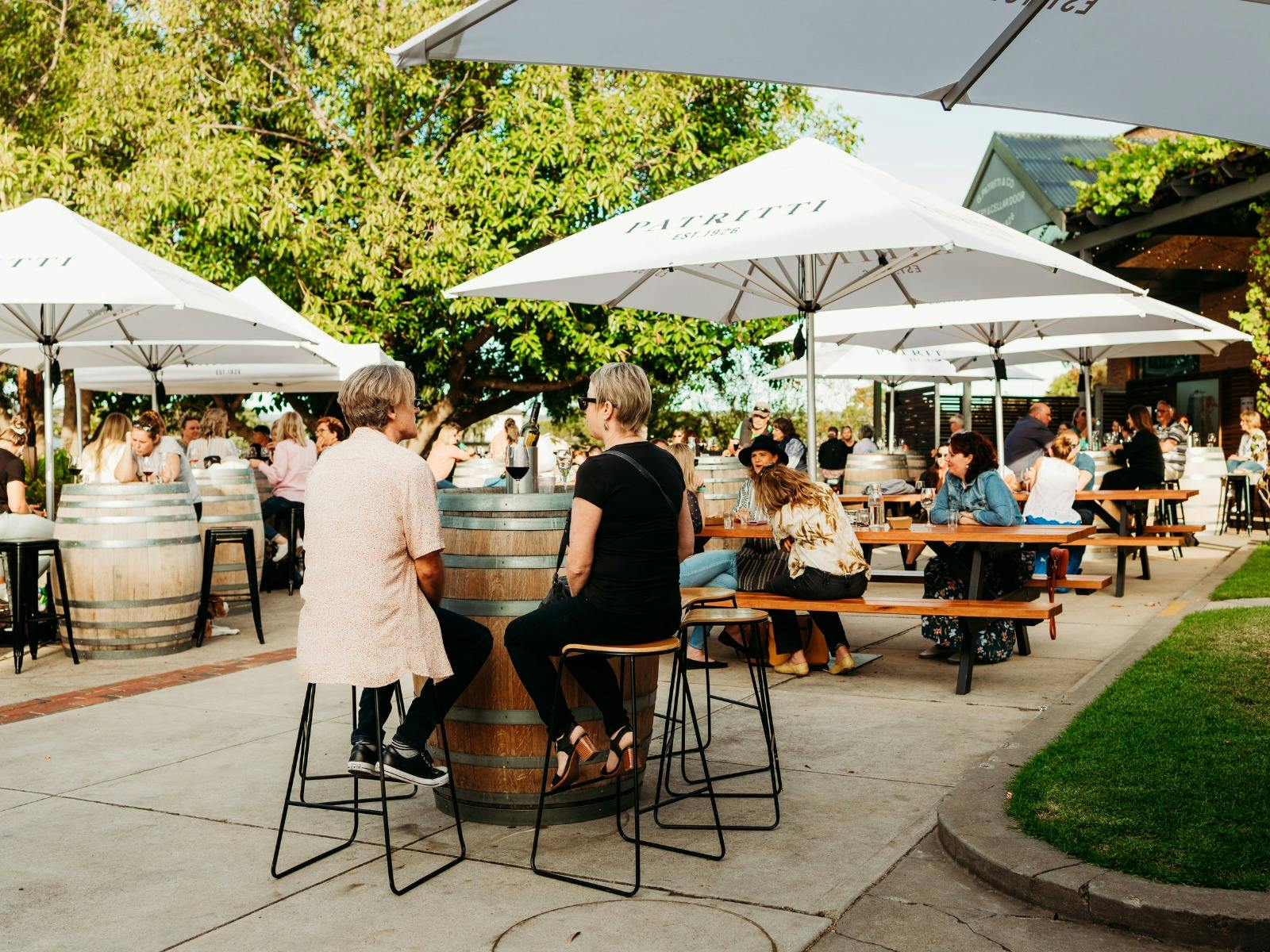 outdoor area at Patritti