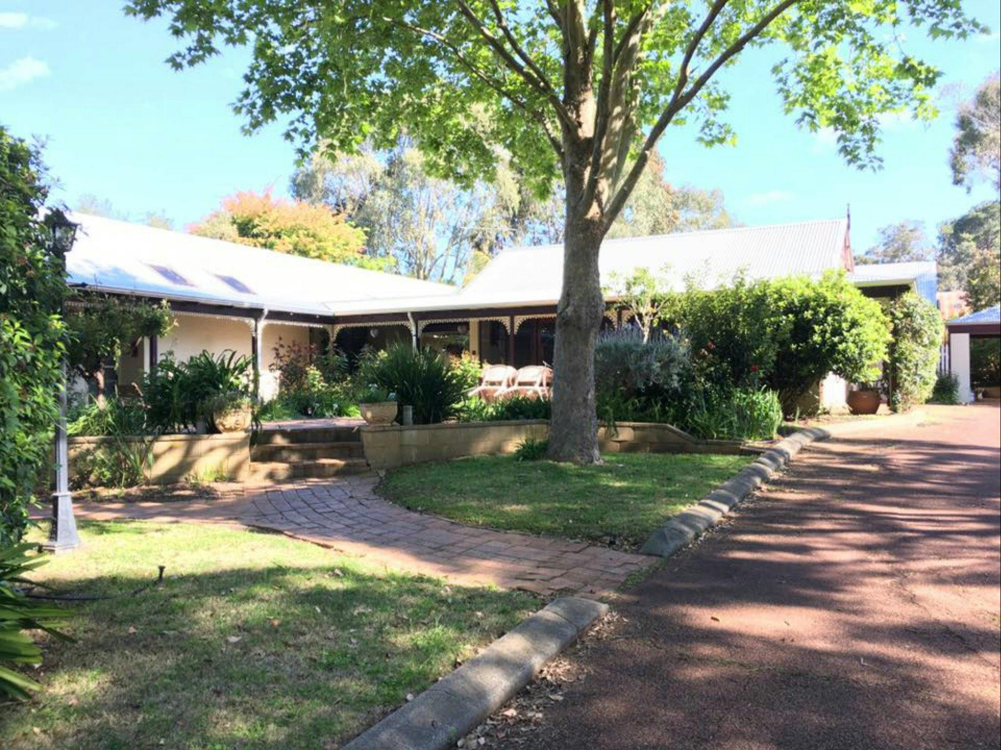 The Noble Grape Guesthouse