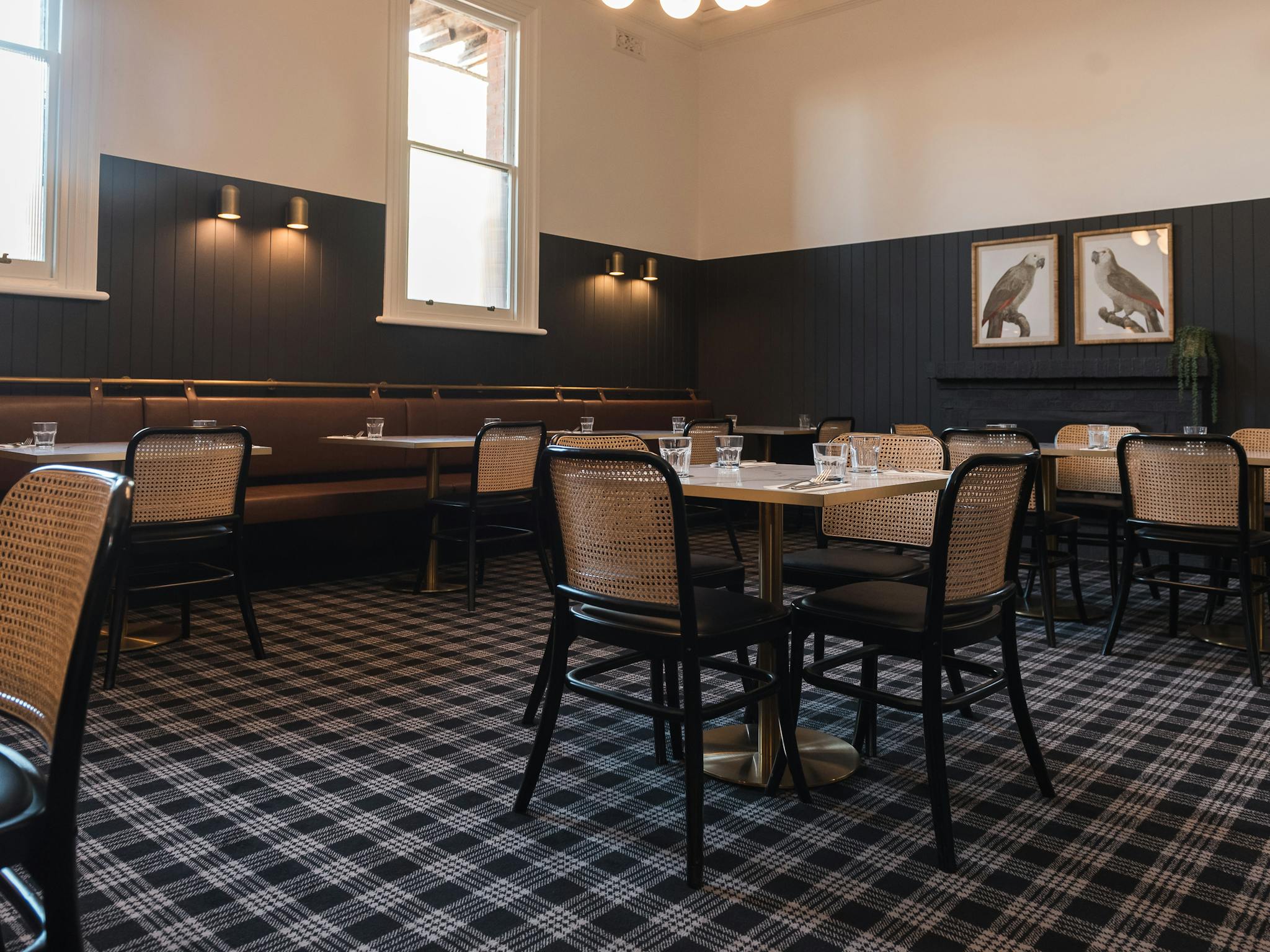 black white dining room at the victoria hotel rutherglen