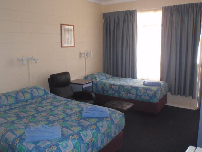 Murray Bridge Central Olympic Motel and Cottages