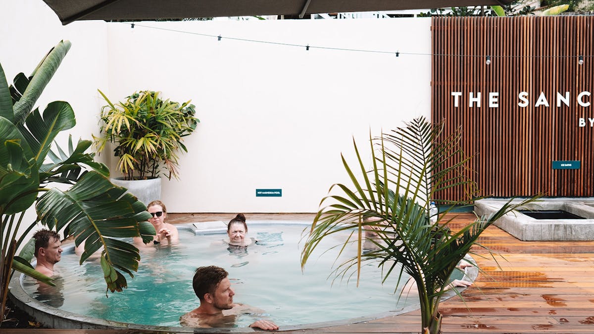 Five people in the hot magnesium pool