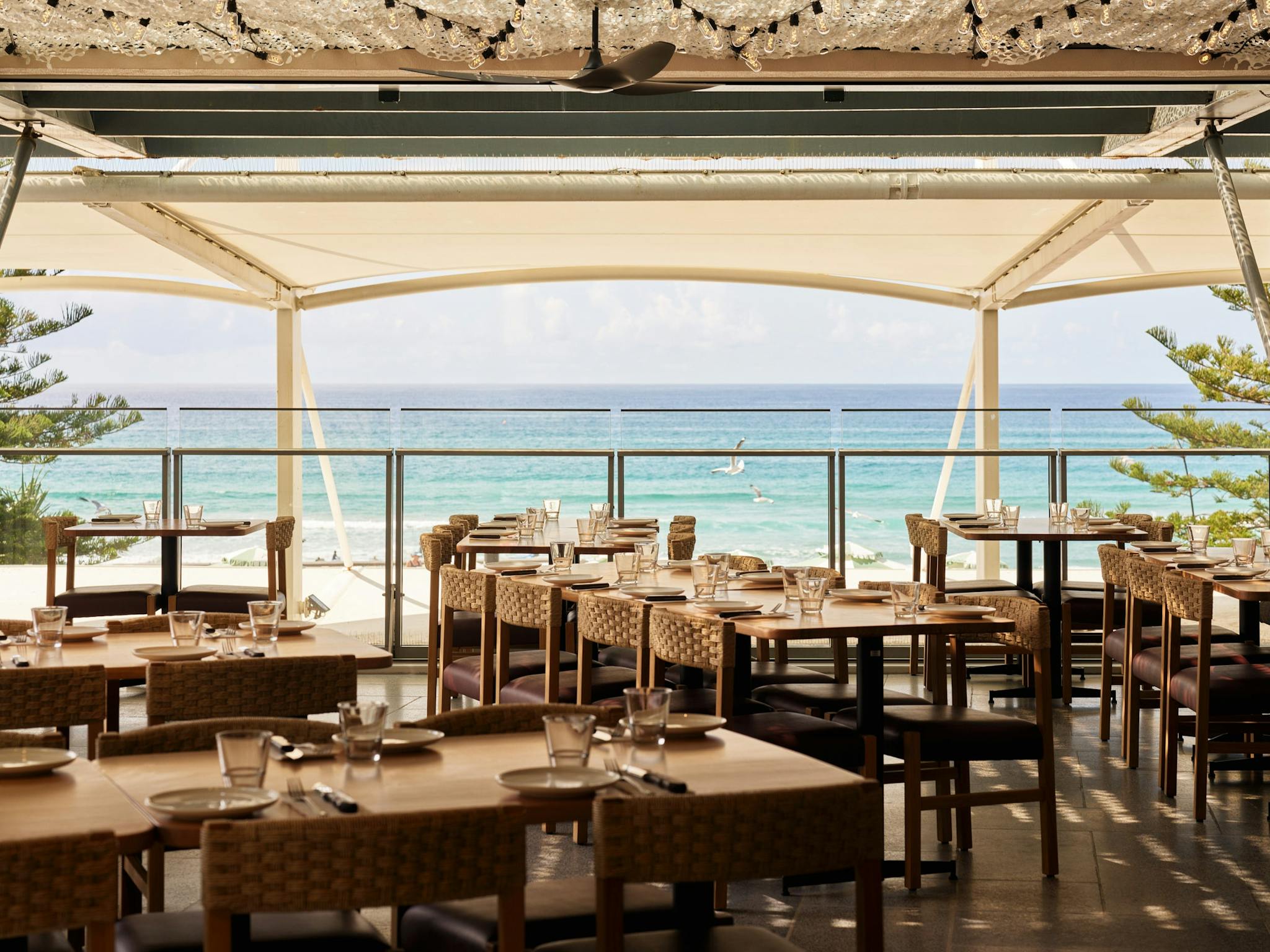 Hurricane's Surfers Paradise - Beachfront Dining Area & Water View of Surfers Paradise Beach. Hurricane's Surfers Paradise - Beachfront Dining Area & Water View of Surfers Paradise Beach.