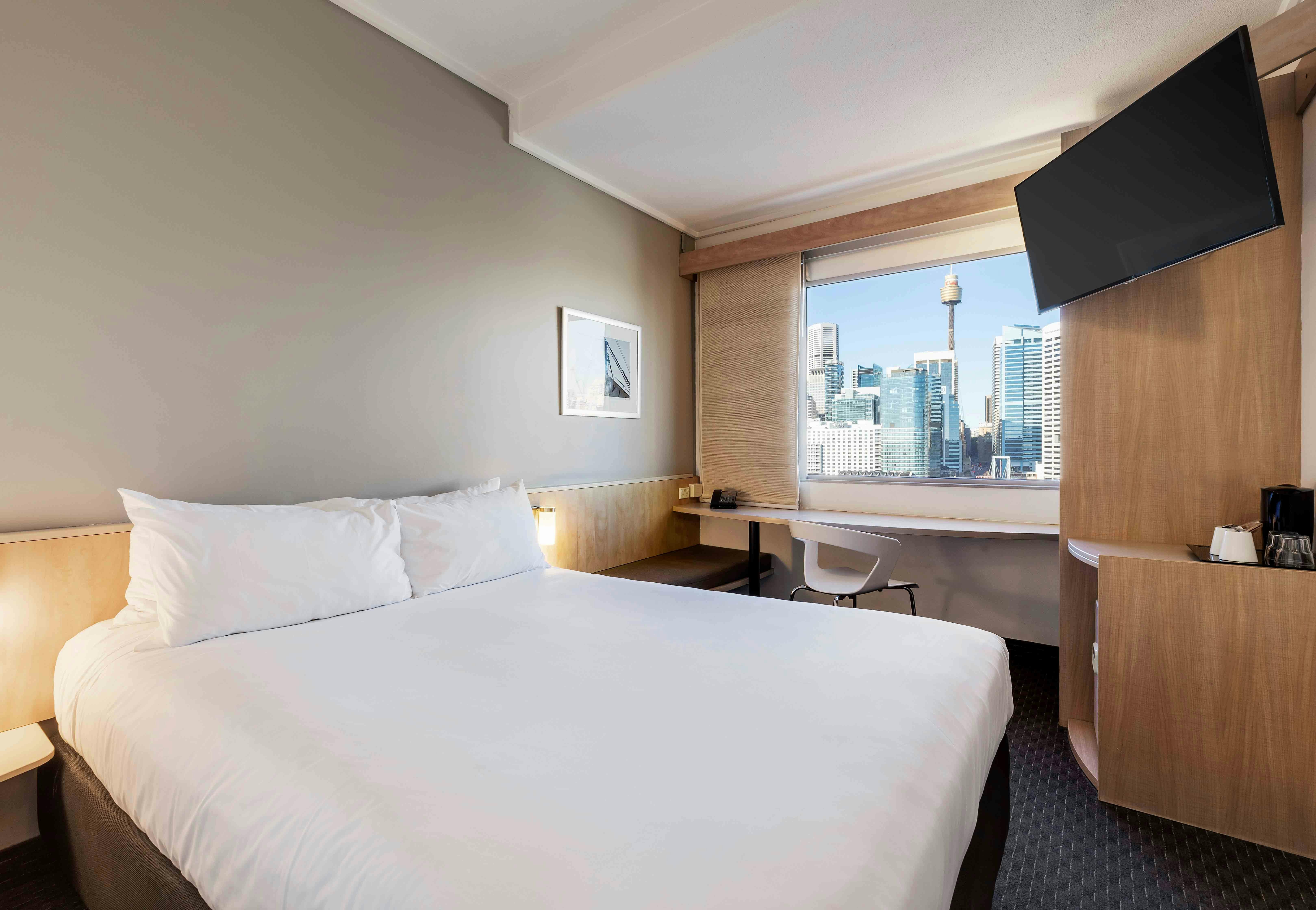 Superior Room with Darling Harbour View