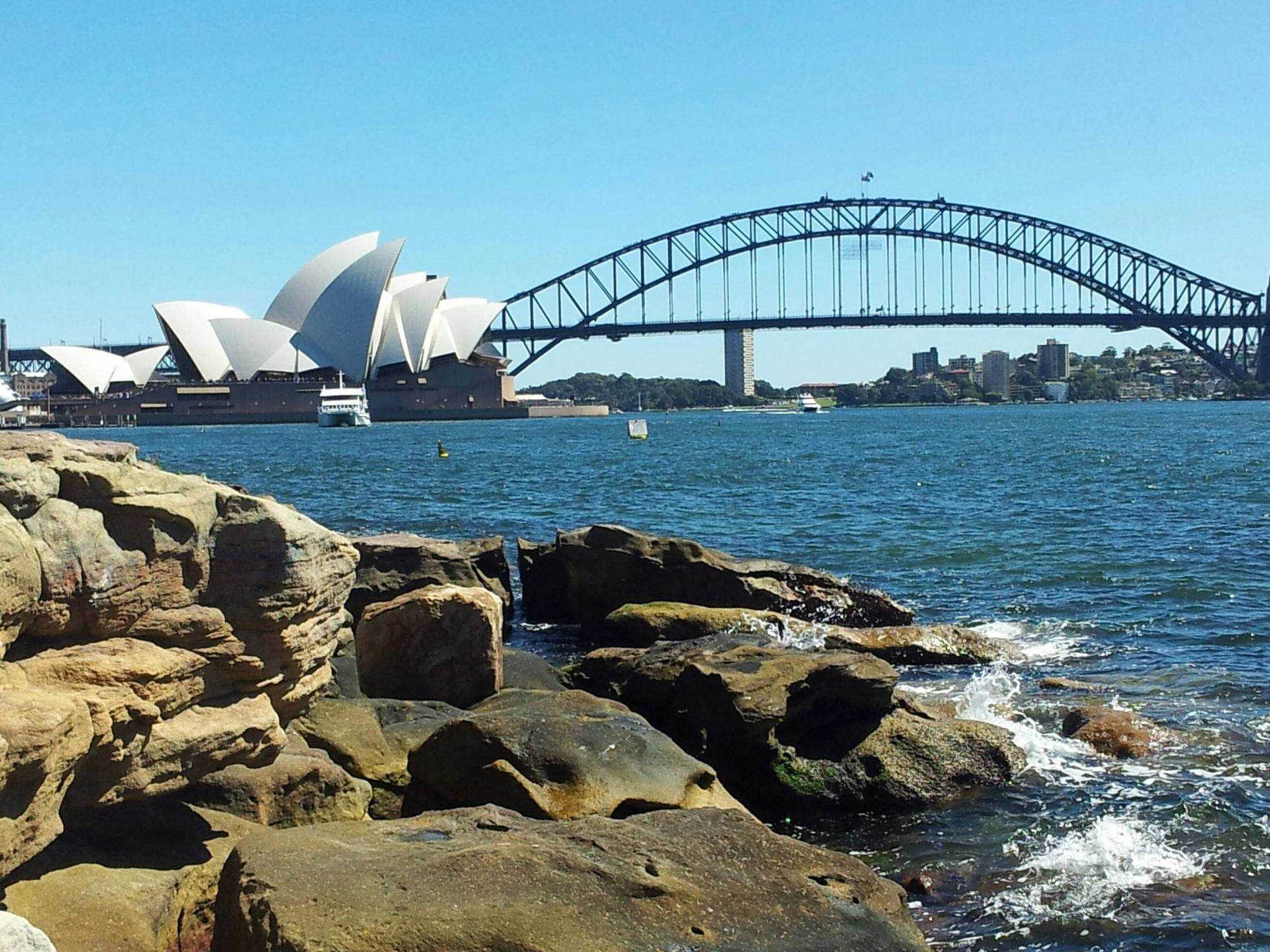 Sydney harbour lunch cruise private boat tour