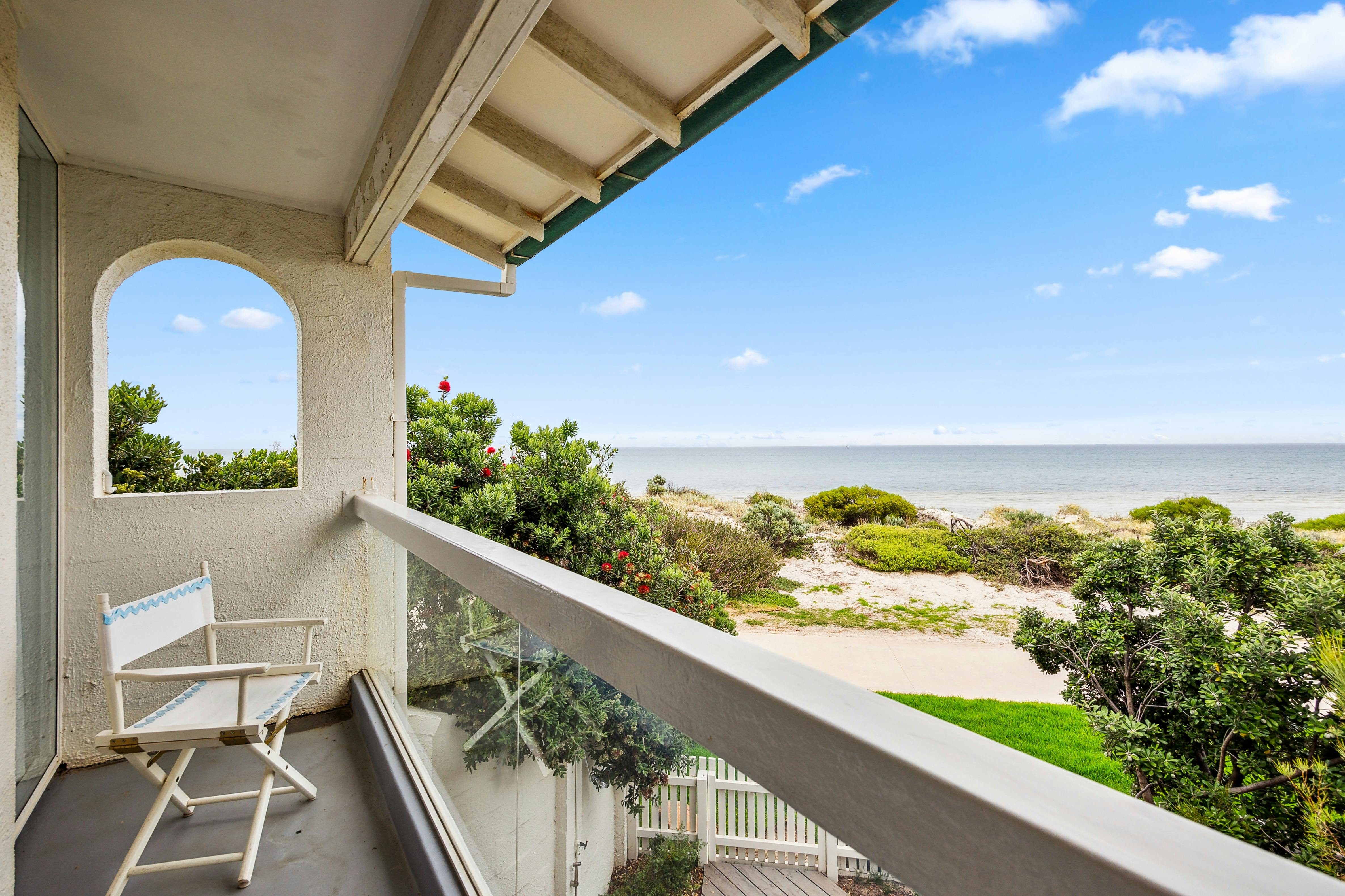 Balcony sea view of Semaphore Park Beach