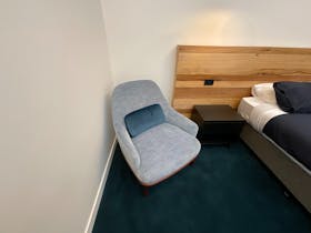 Quuen Bed and a Chair plus TV and private bathroom