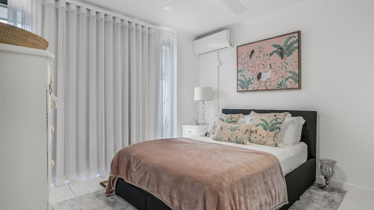 Bedroom Bedroom