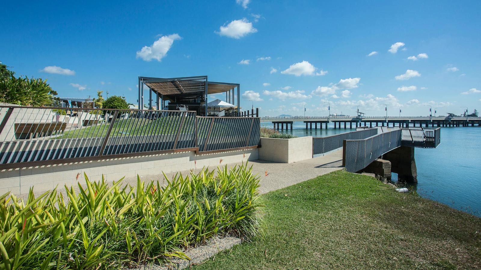 Bluewater Quay to Sandfly Creek Environmental Walkway