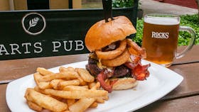 Harts Pub