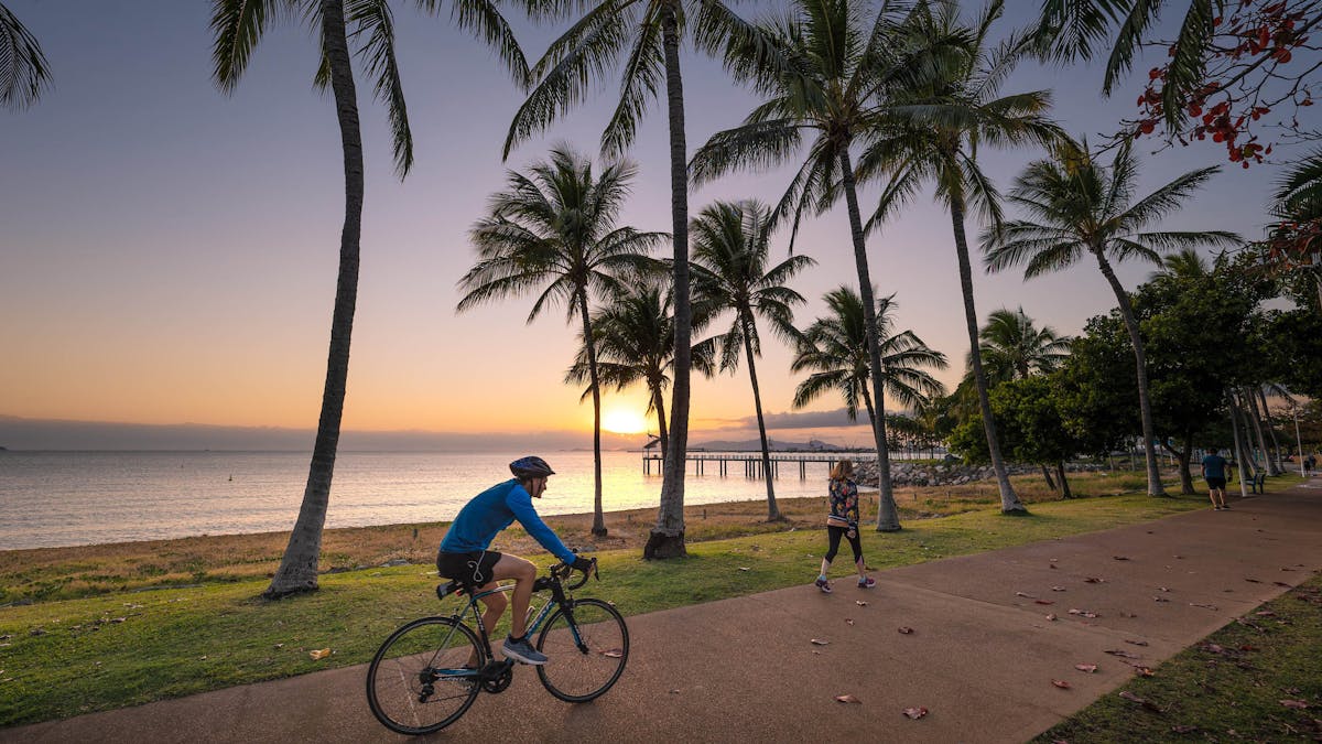 Cycle the Strand in Townsville Cycle the Strand in Townsville