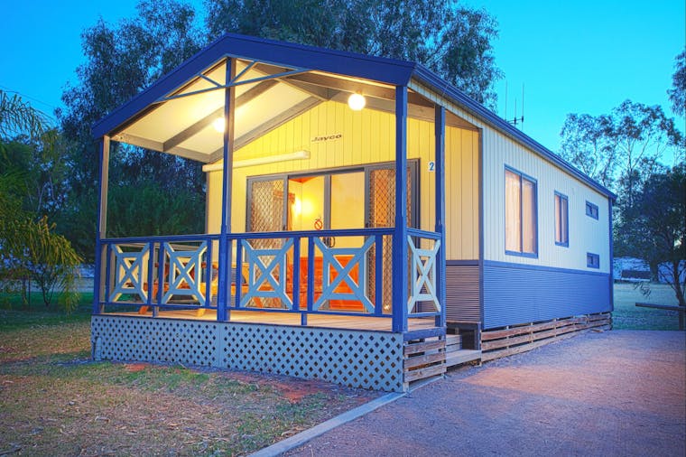 Superior Parkland Cabin