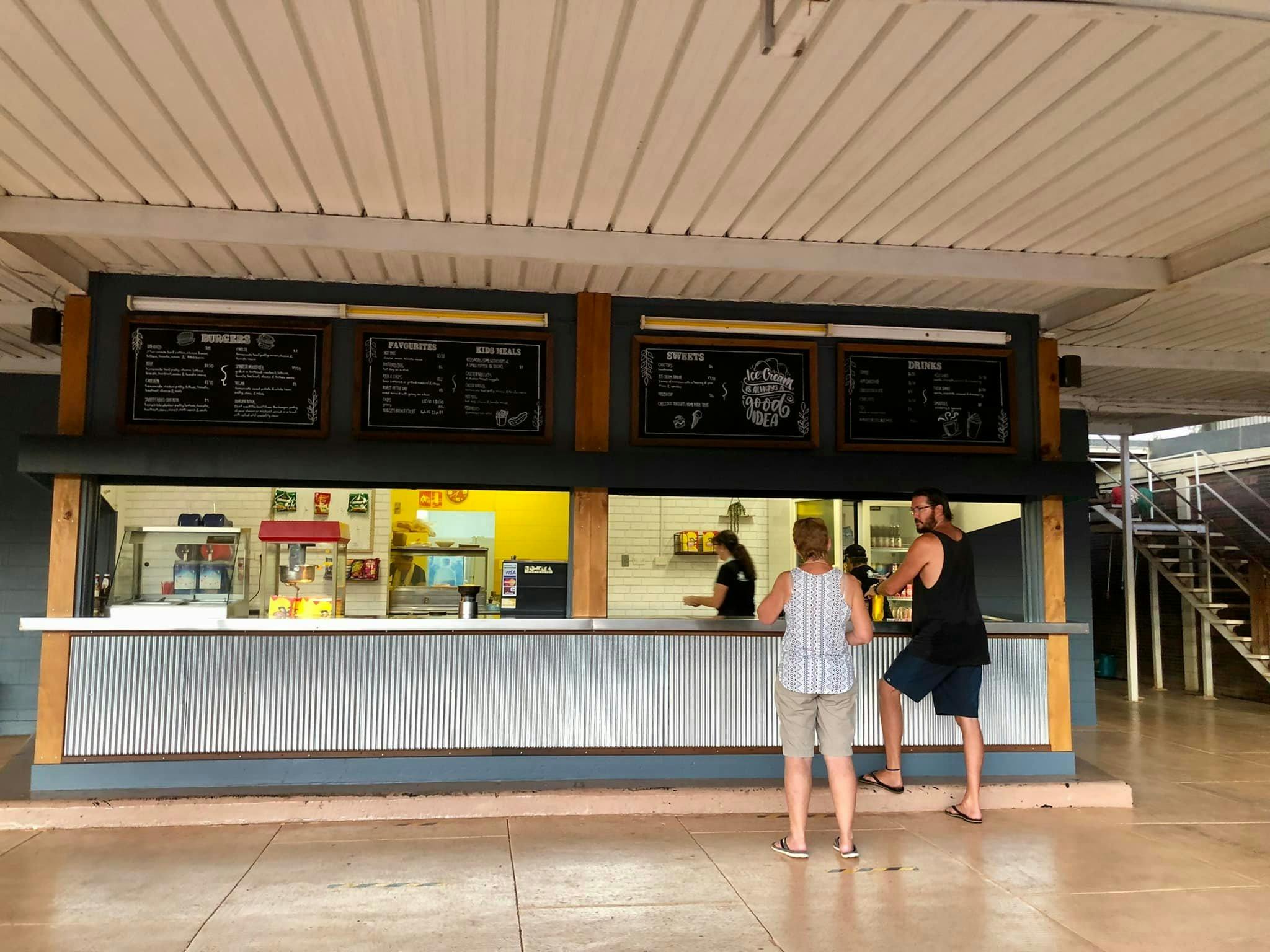Delicious food, friendly servide-the perfect pit stop before the movie starts