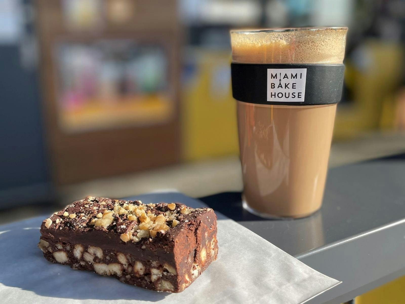Miami Bakehouse West Pinjarra Northbound