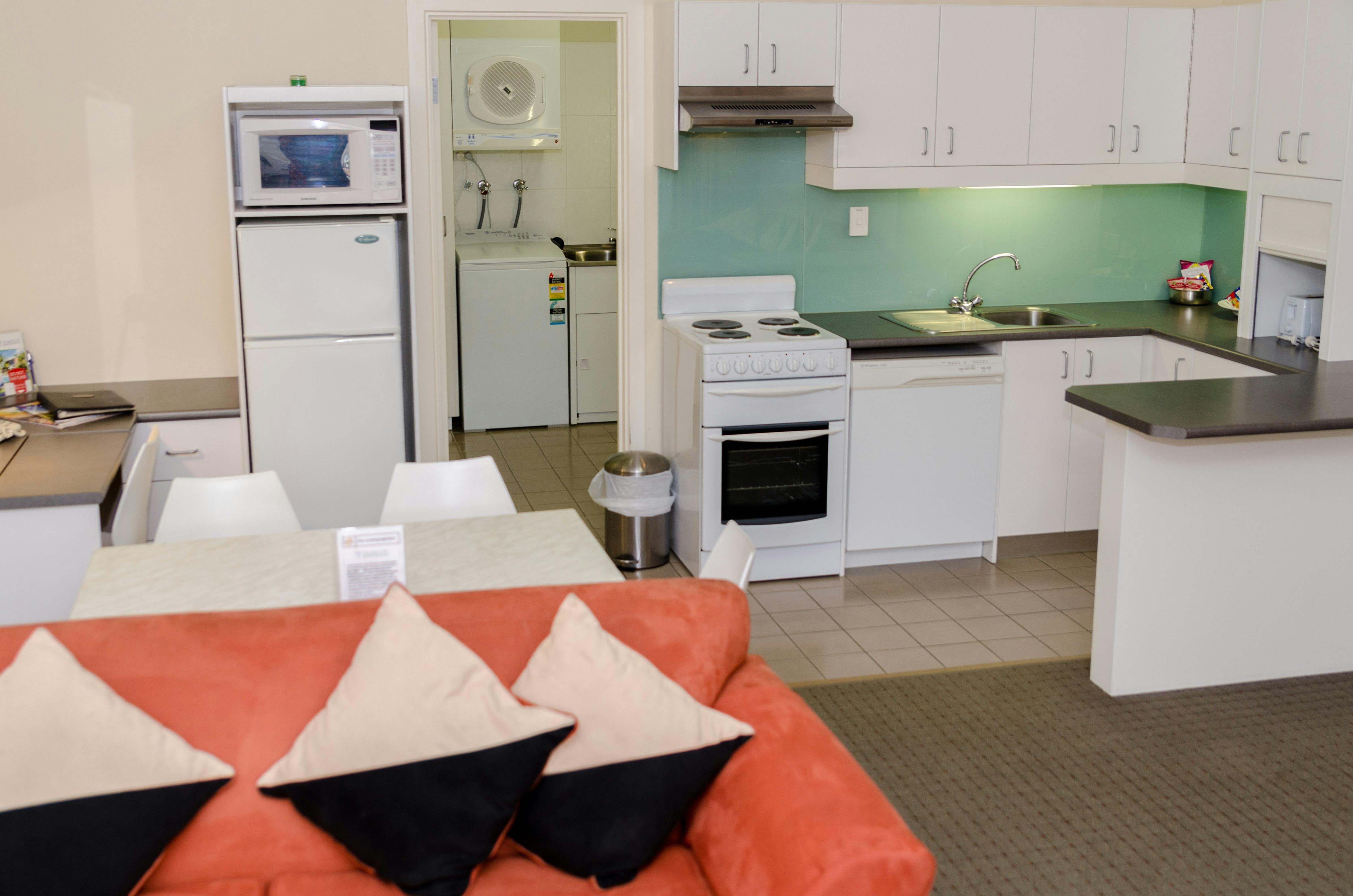 Deluxe King Two Bedroom Apartment