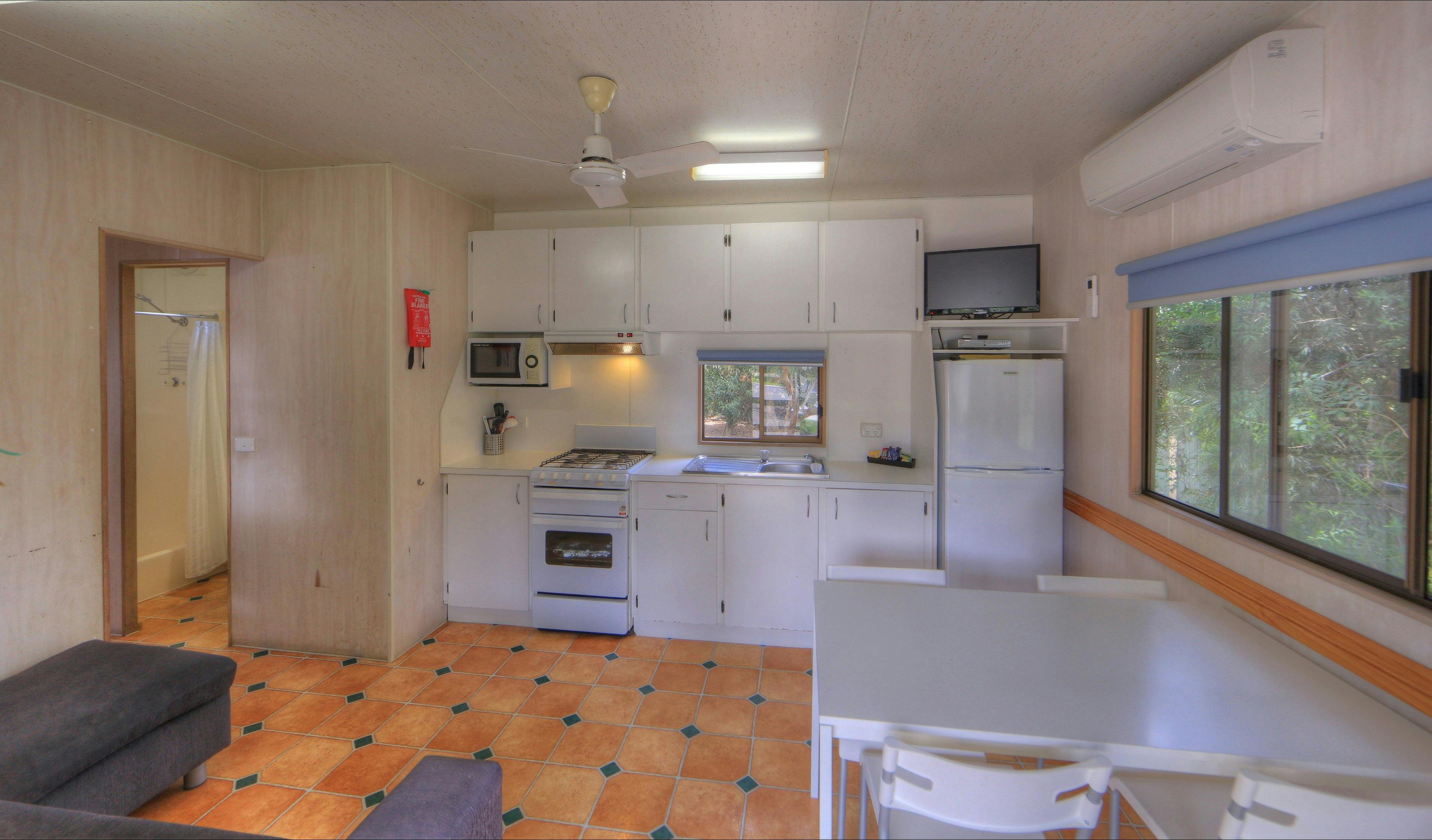 Two Bedroom Deluxe Ensuite Cabin