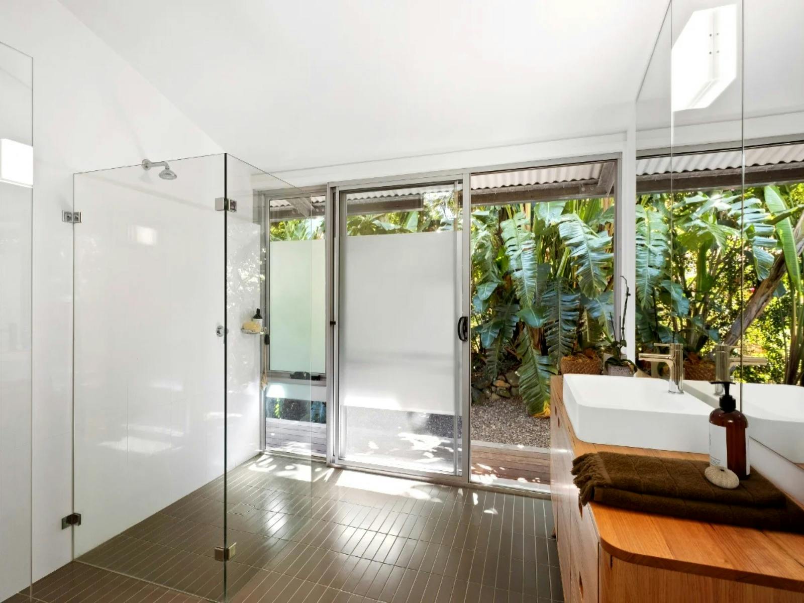 고급스러운 편안함을 위한 욕실