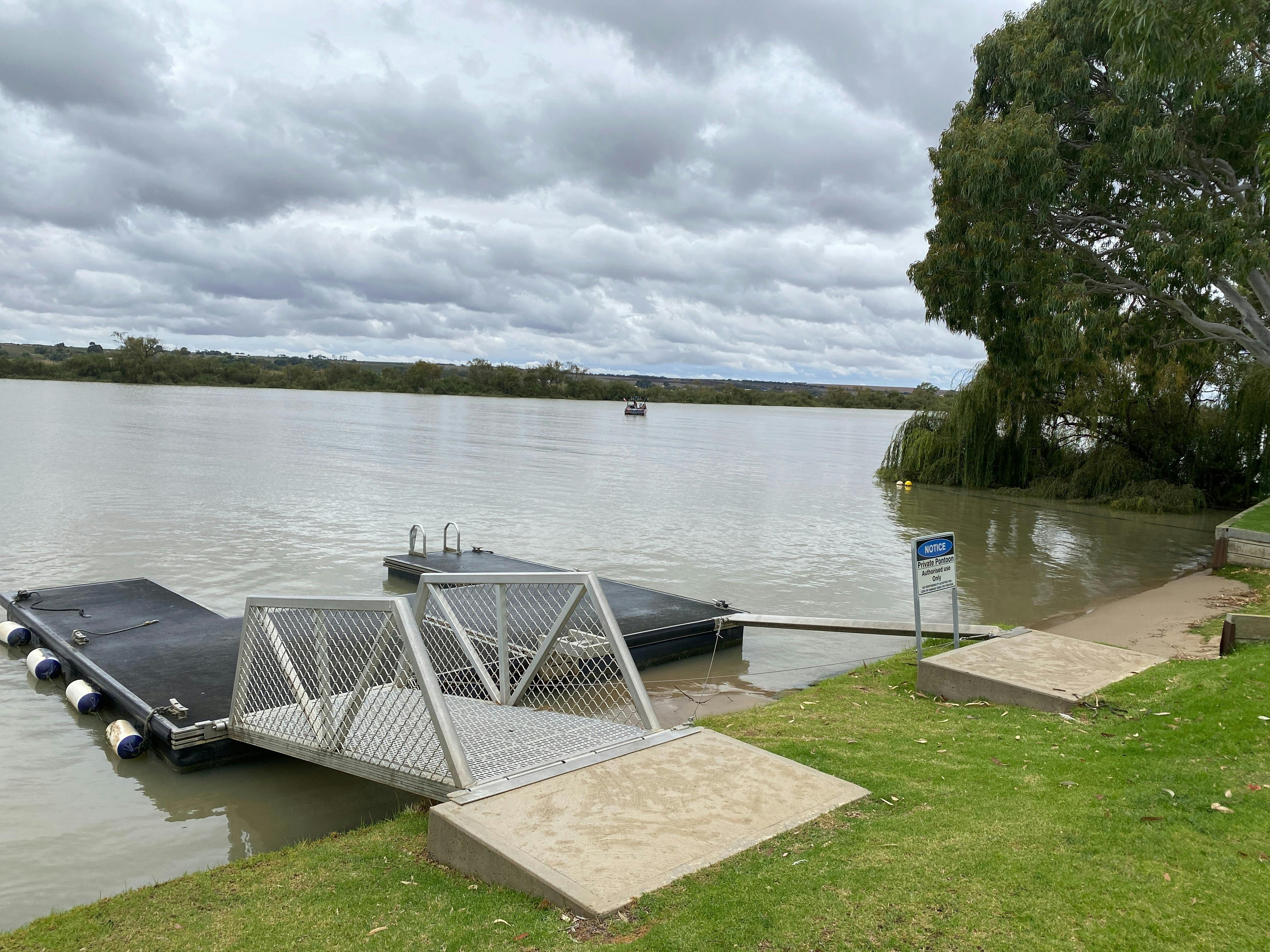 Private Shared Pontoon