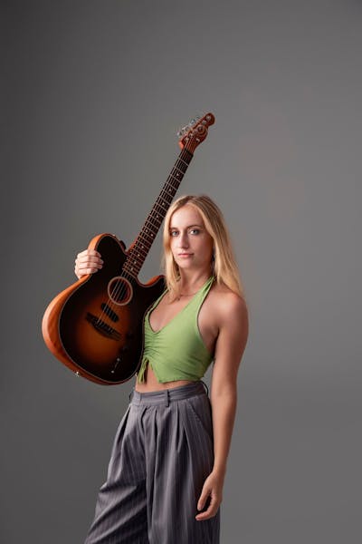 Saturday Live Music - Phoebe Over
