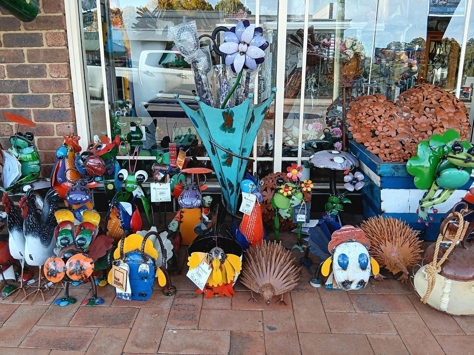 시대를 초월한 보물 선물 및 장식