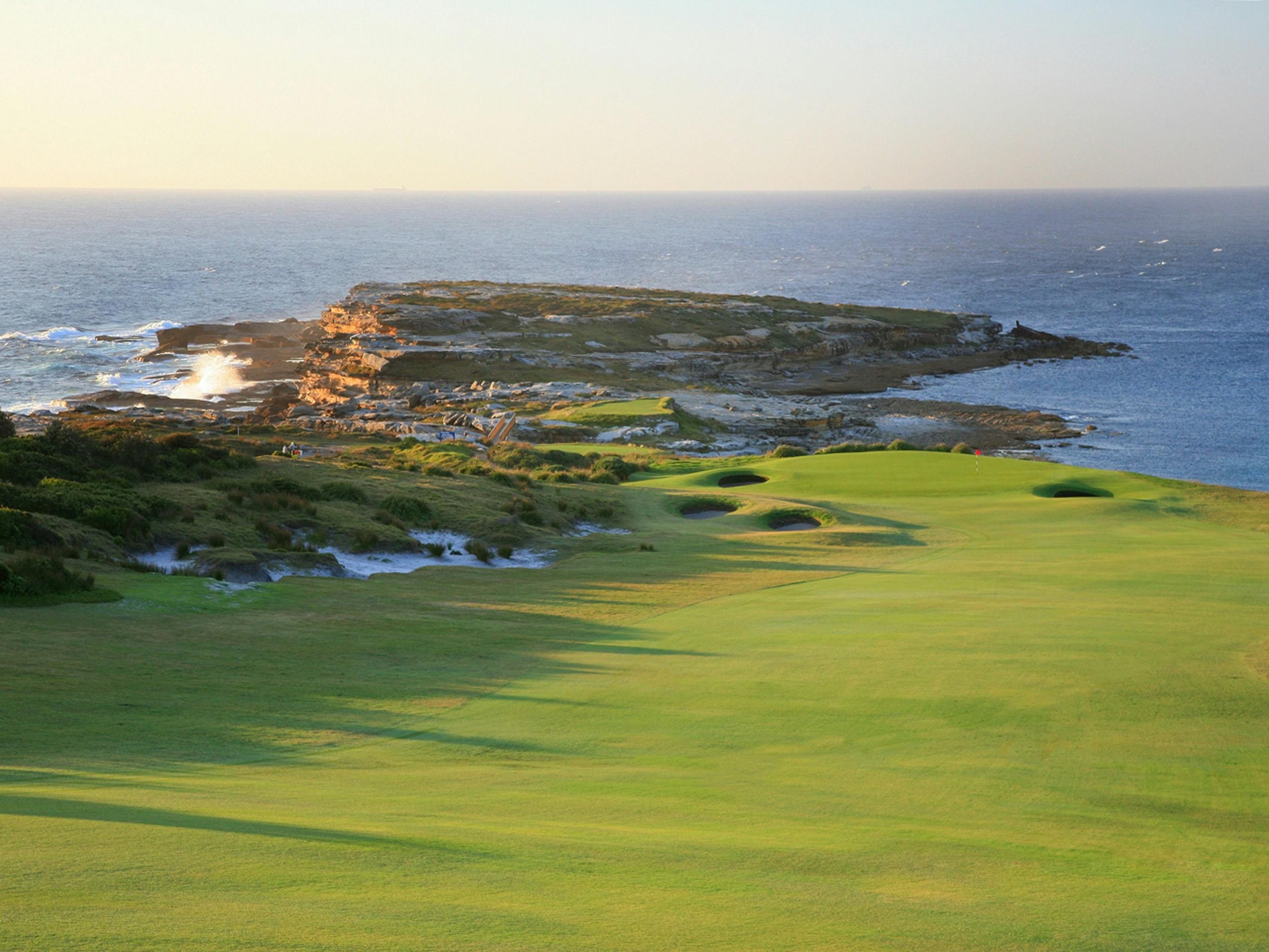 LuxGolf