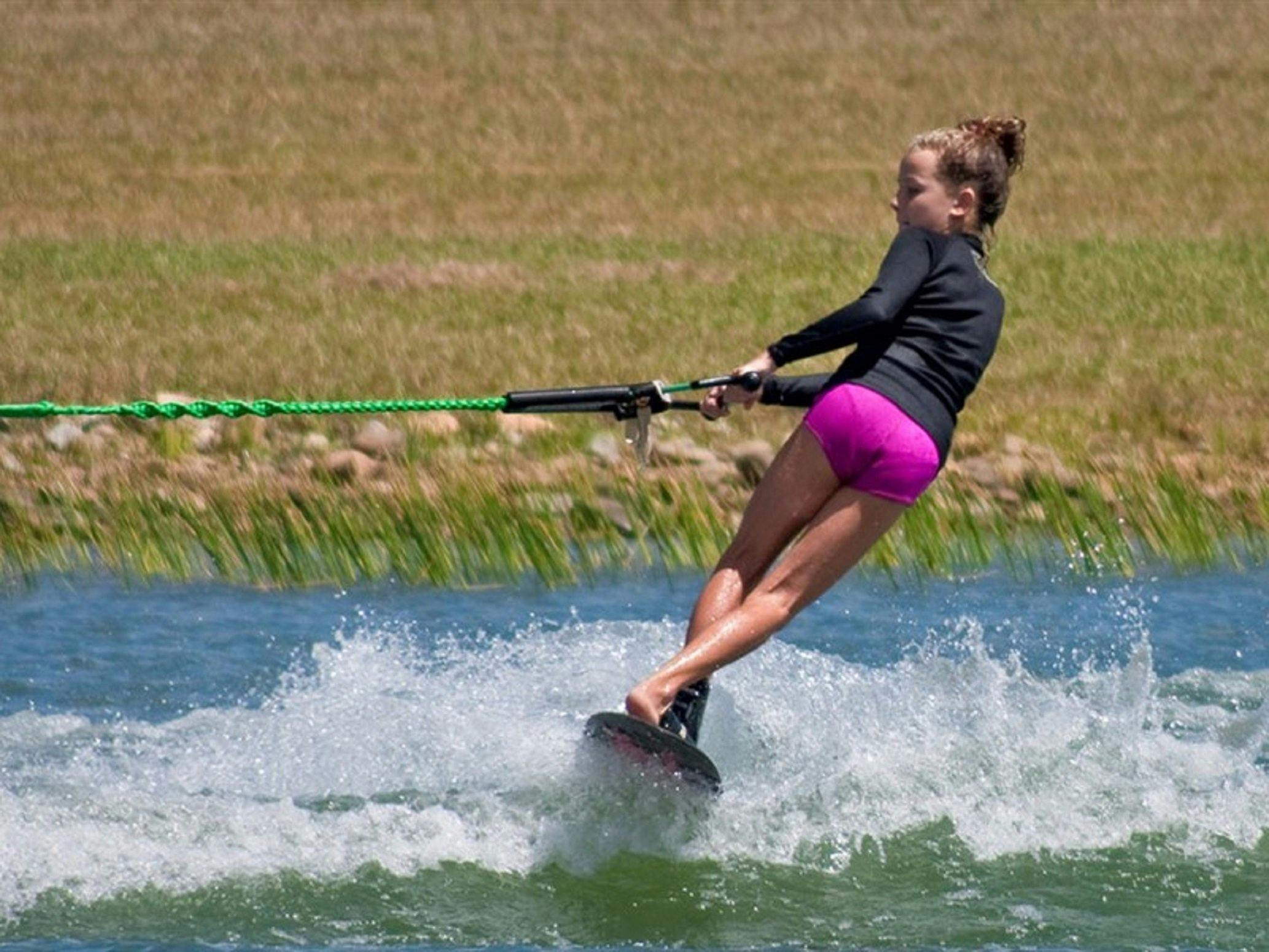 Stoney Park Waterski Wakeboard Park NSW Holidays &