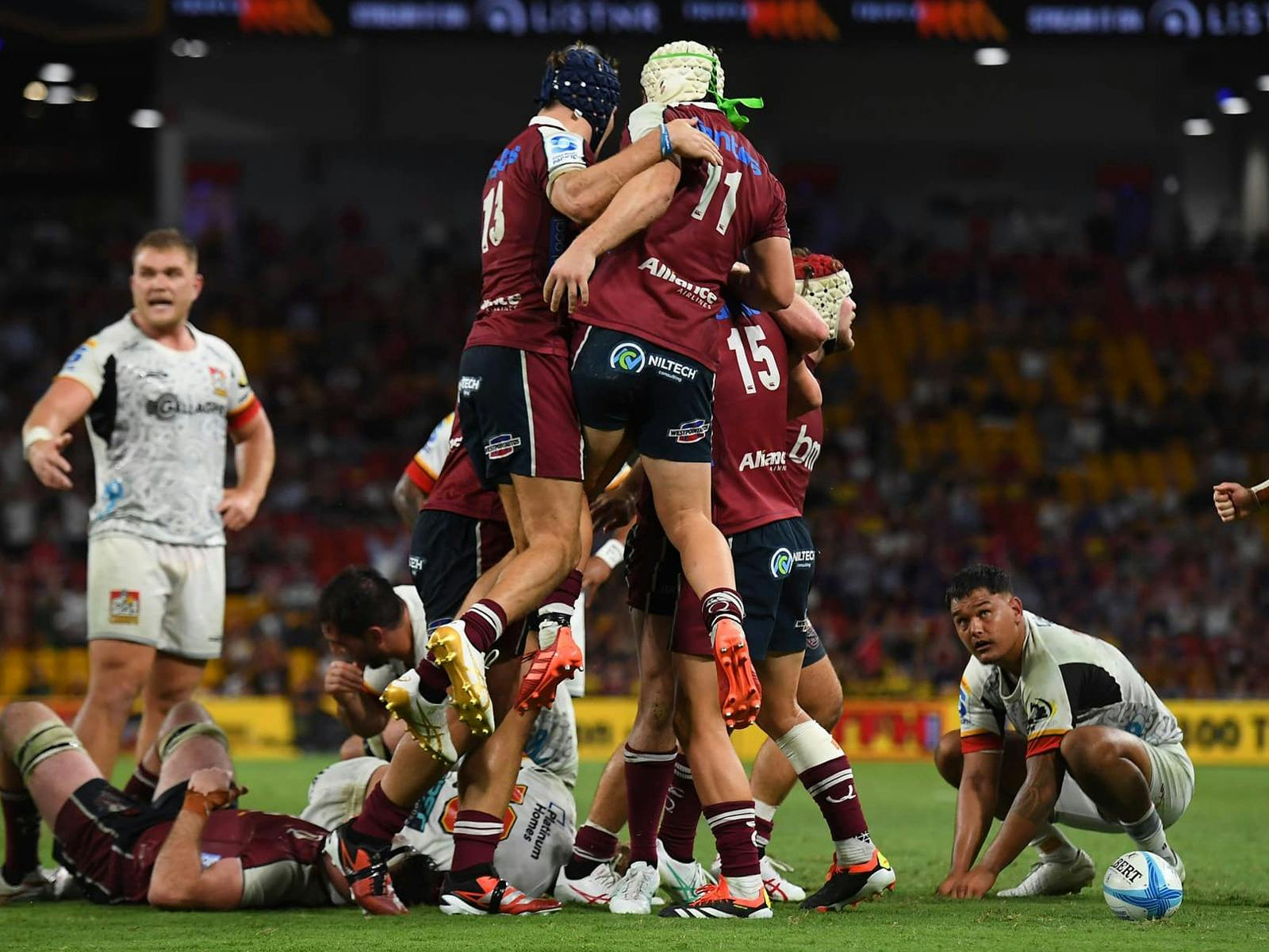 Queensland Reds v Waratahs