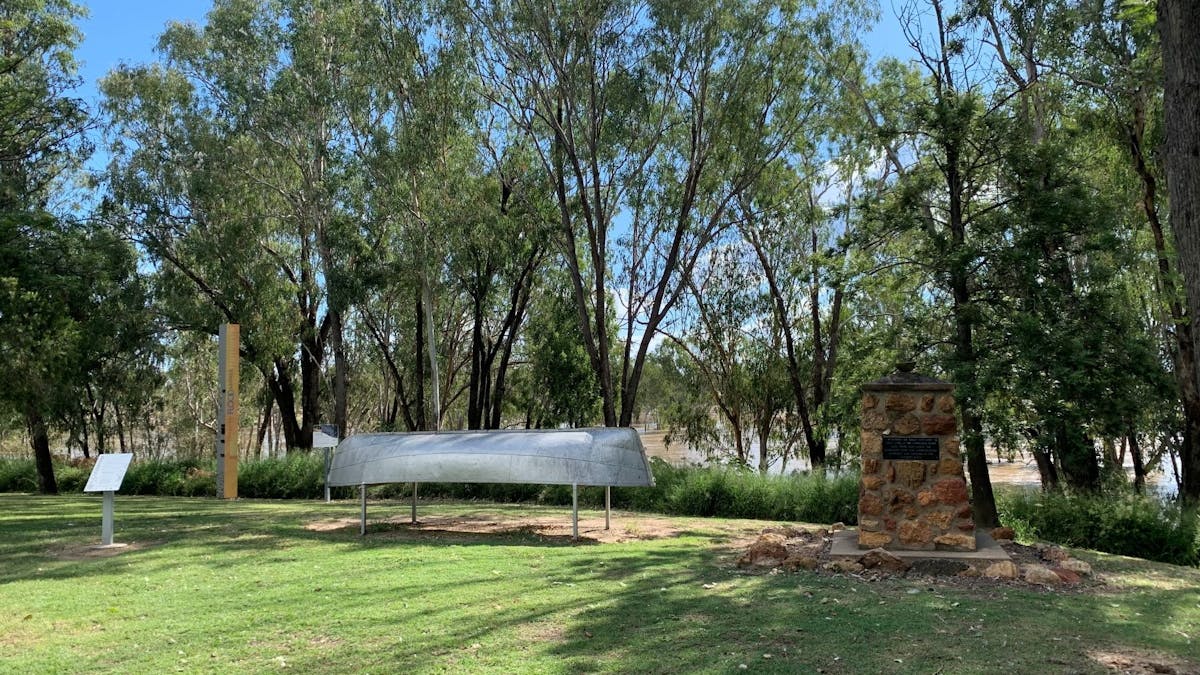 Condamine Flood Boat and Monument