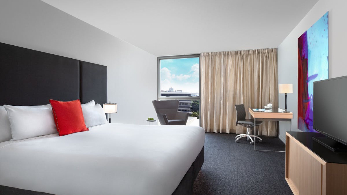 Mantra South Bank - Studio Apartment