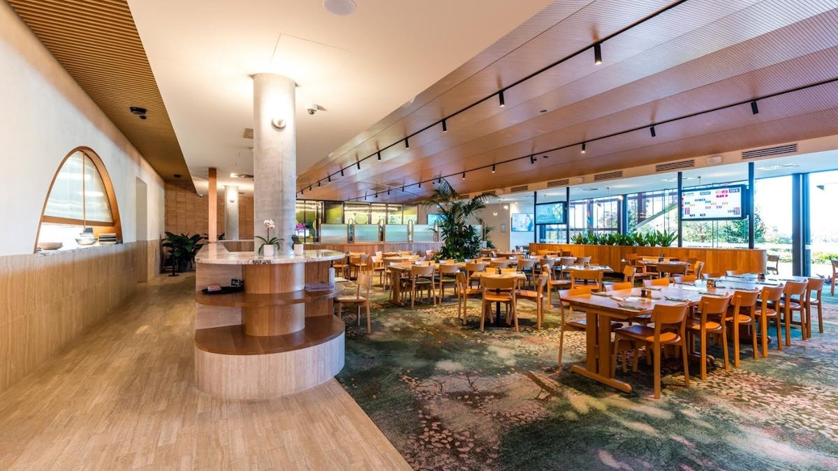 Arrows Bistro - Open 11.30am for Lunch & from 5.30pm for Dinner