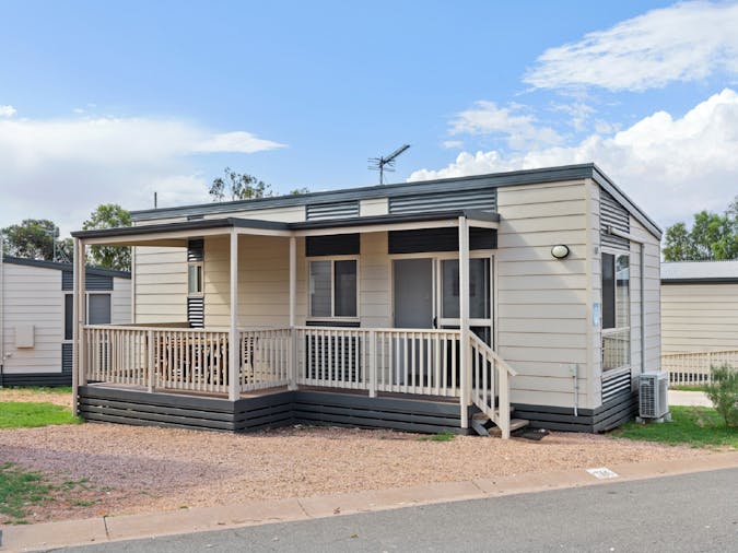 Deluxe 2 Bedroom Balcony Cabin Sleeps 6