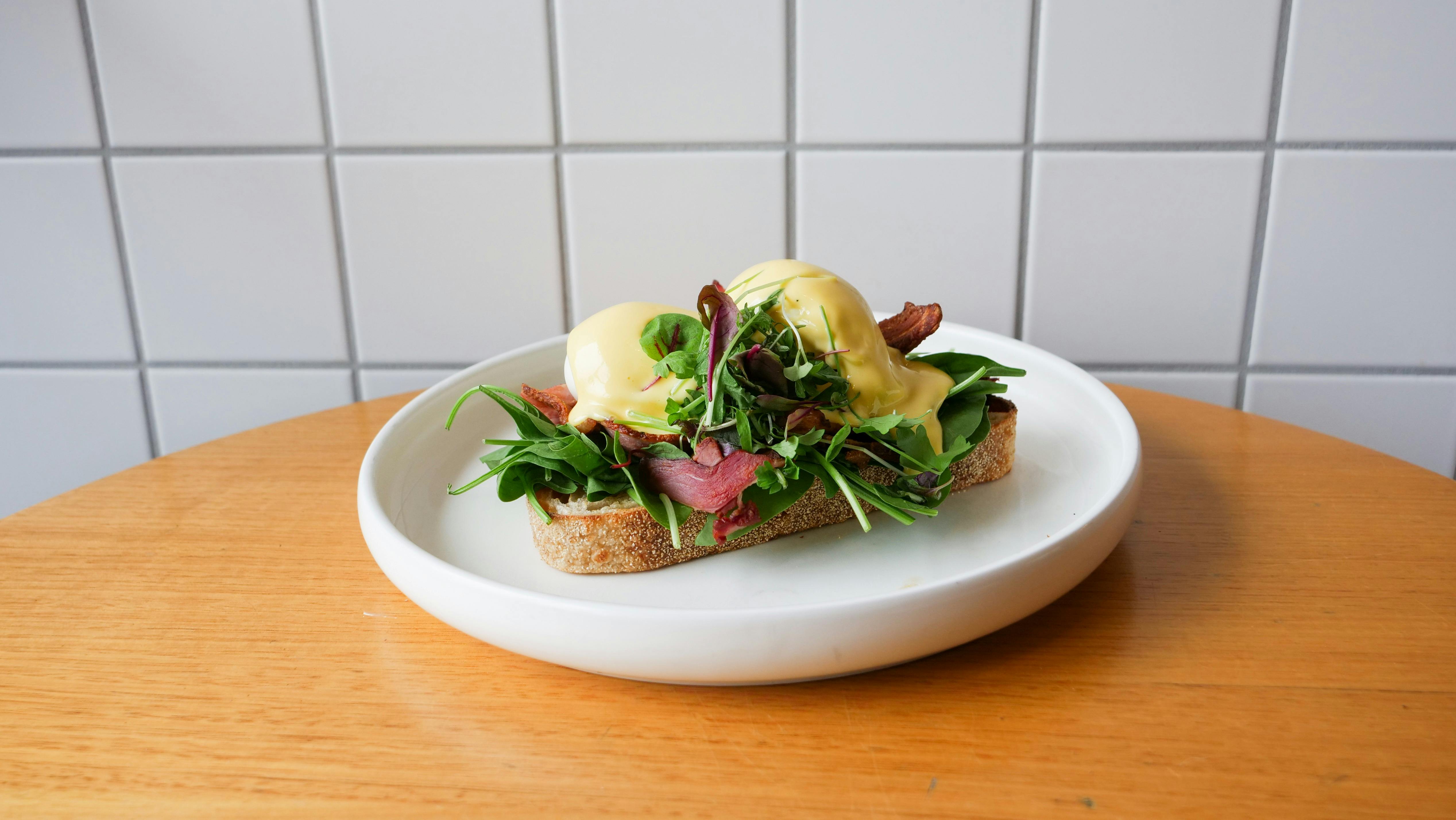 Eggs Benedict Dune Cafe