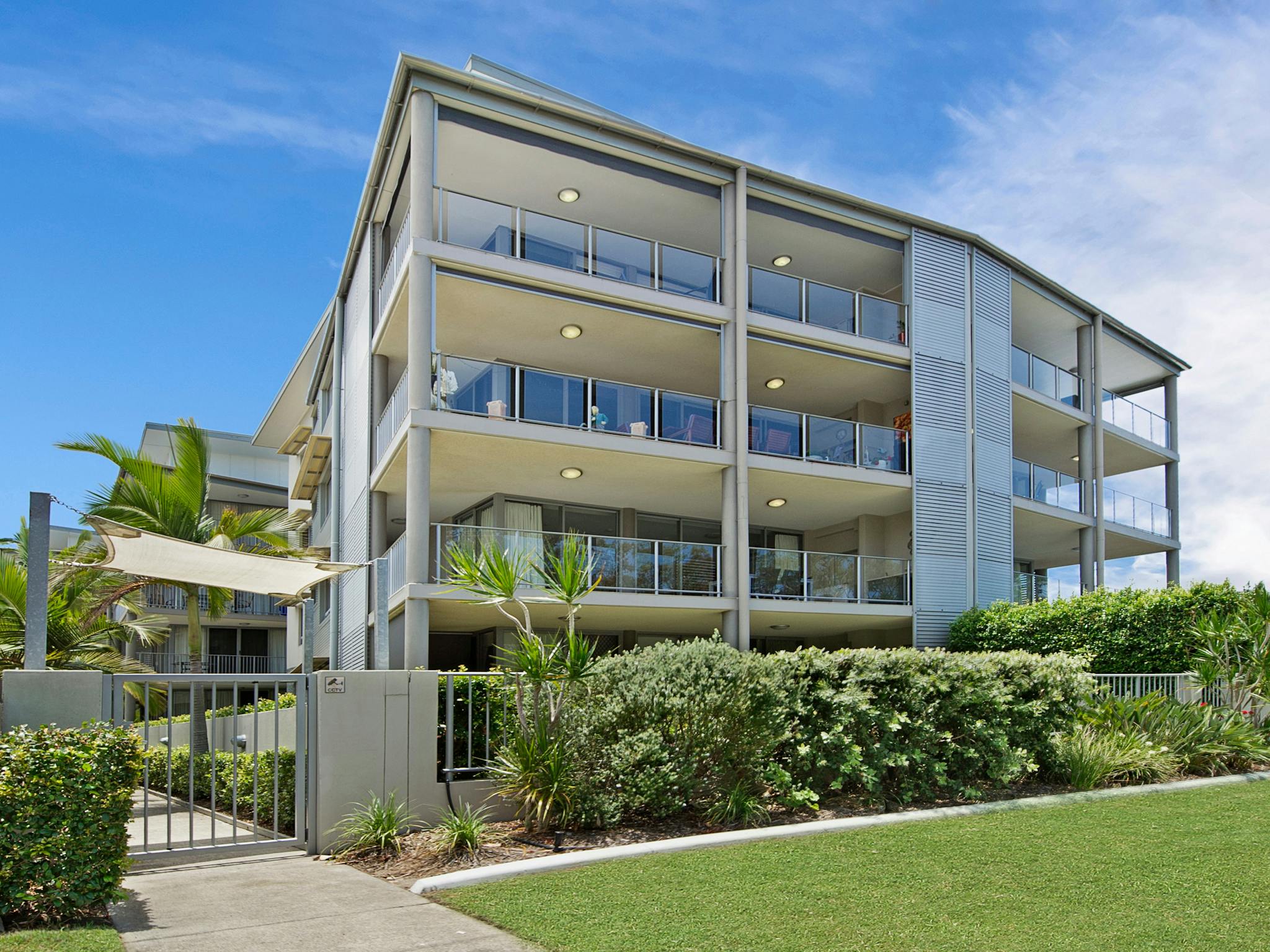 On the Bay Apartments On the Bay Apartments
