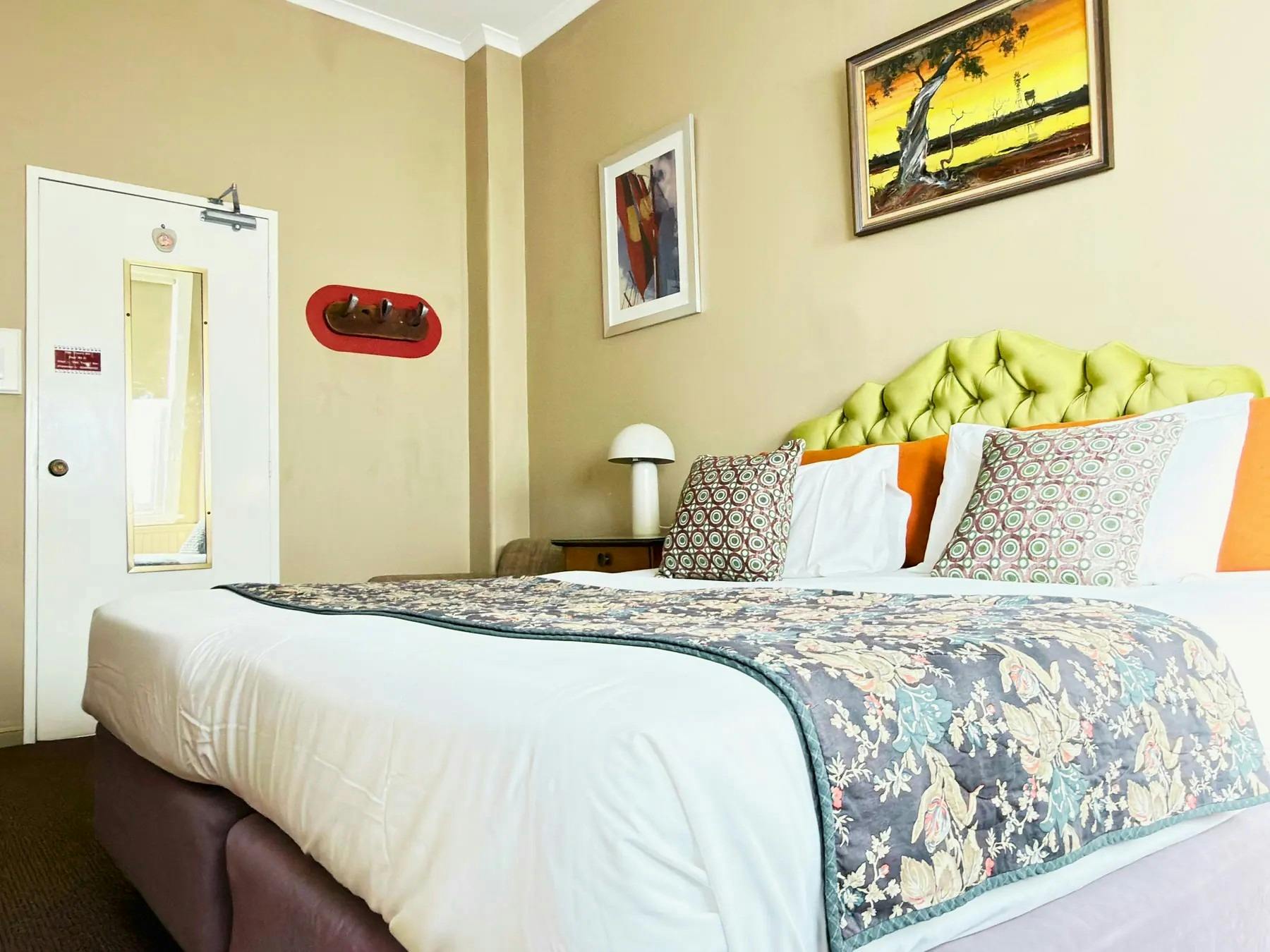 Two single beds in the Twin Room at Vine Valley Inn
