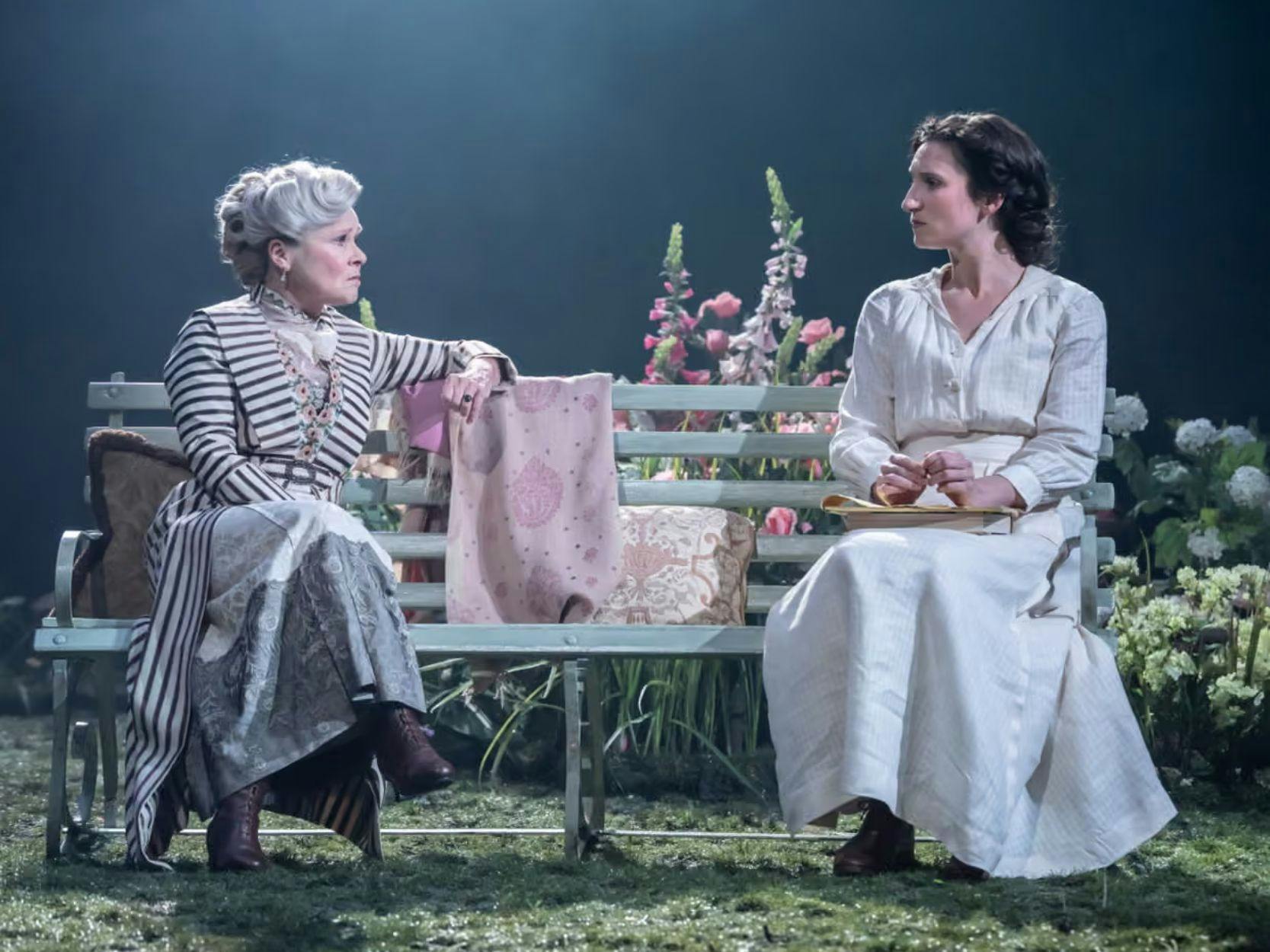 ナショナル・シアター・ライブ - ウォーレン夫人の職業