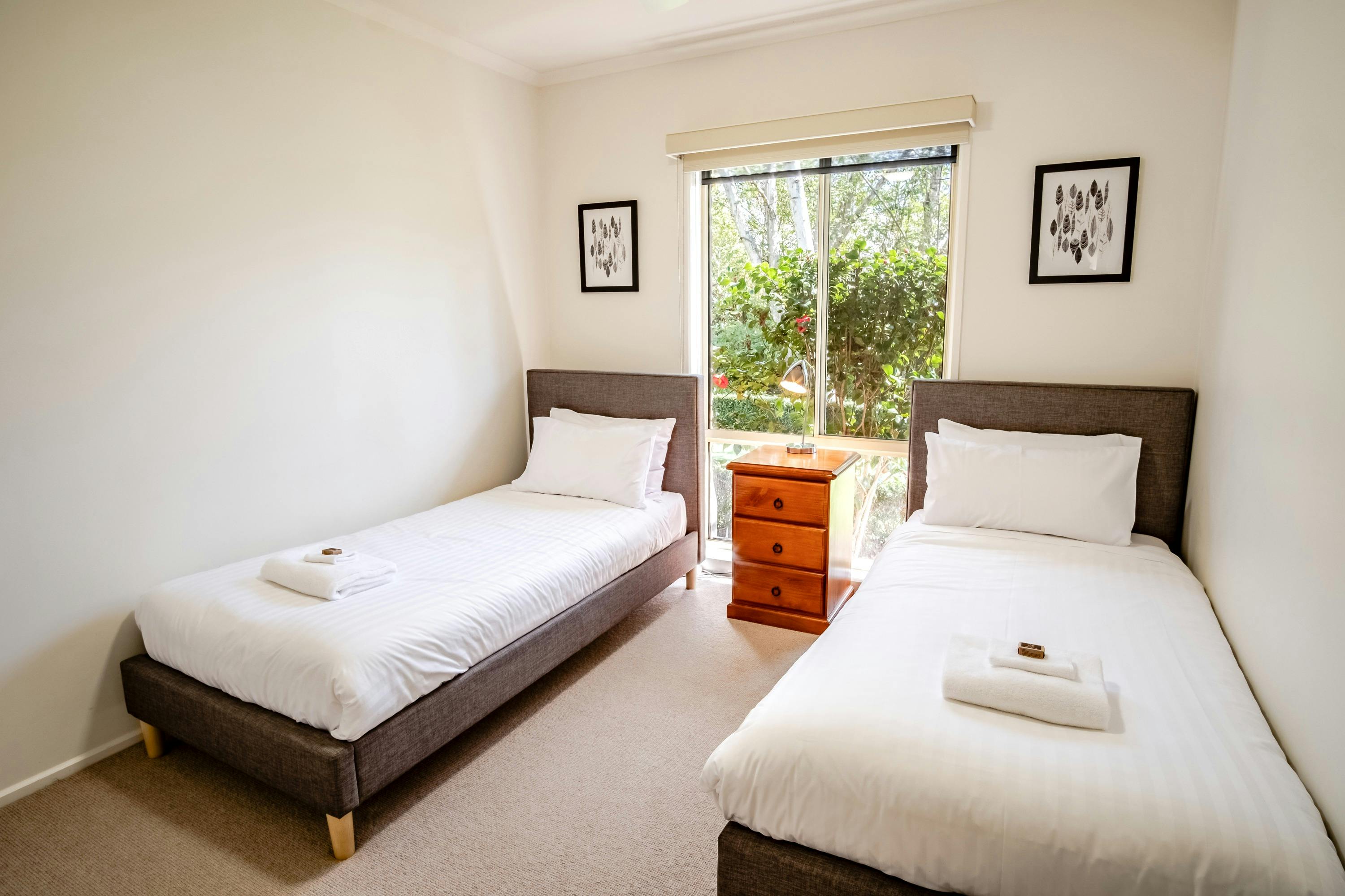 Silver Birches Holiday Units with Alpine Valley Getaways