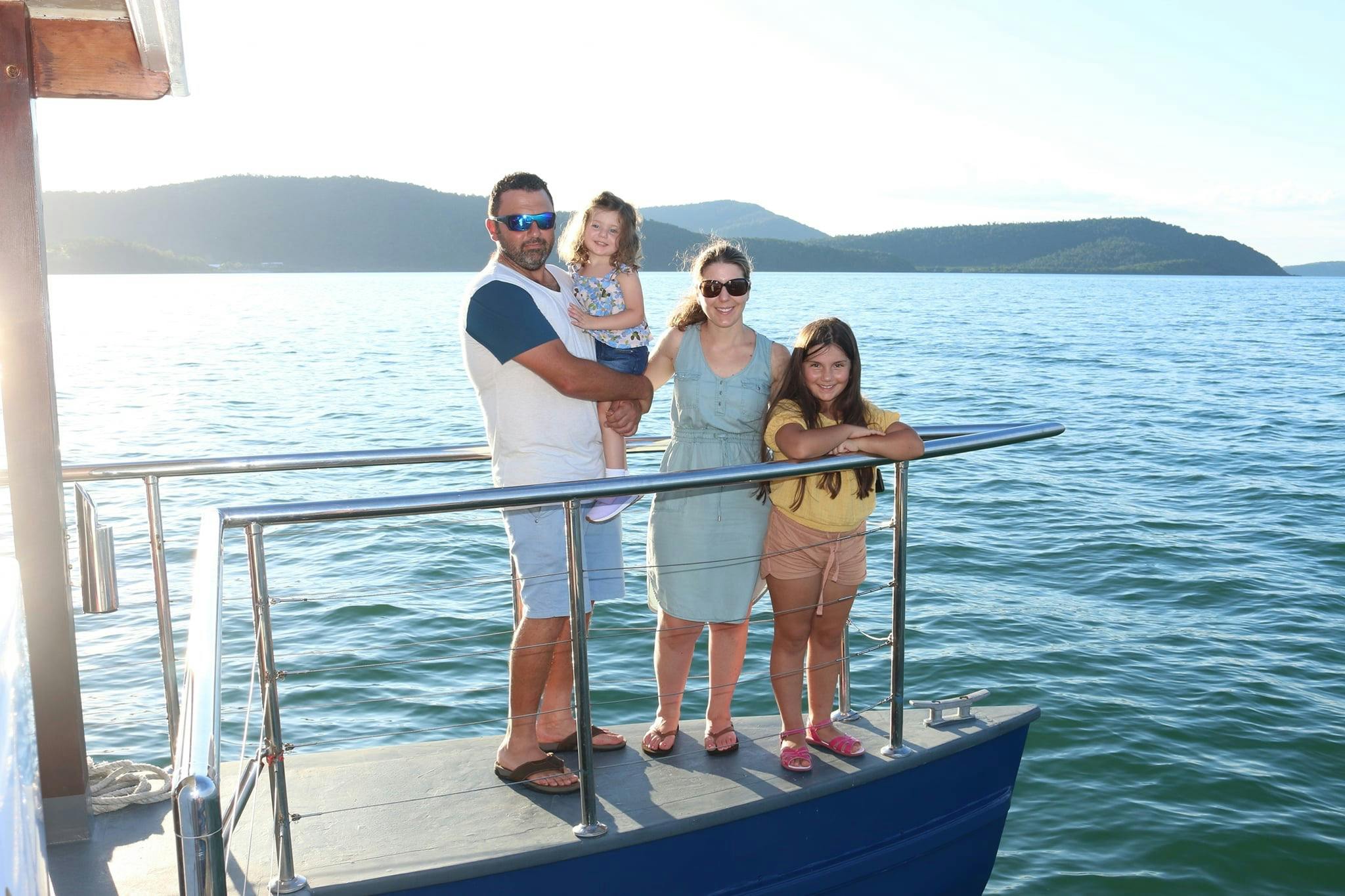 Airlie Beach sunset cruise family friendly Whitsundays