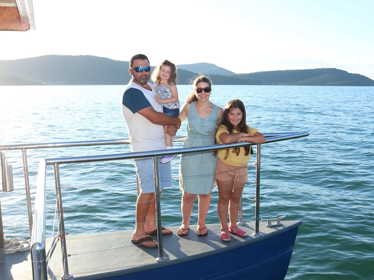 Airlie Beach sunset cruise family friendly Whitsundays