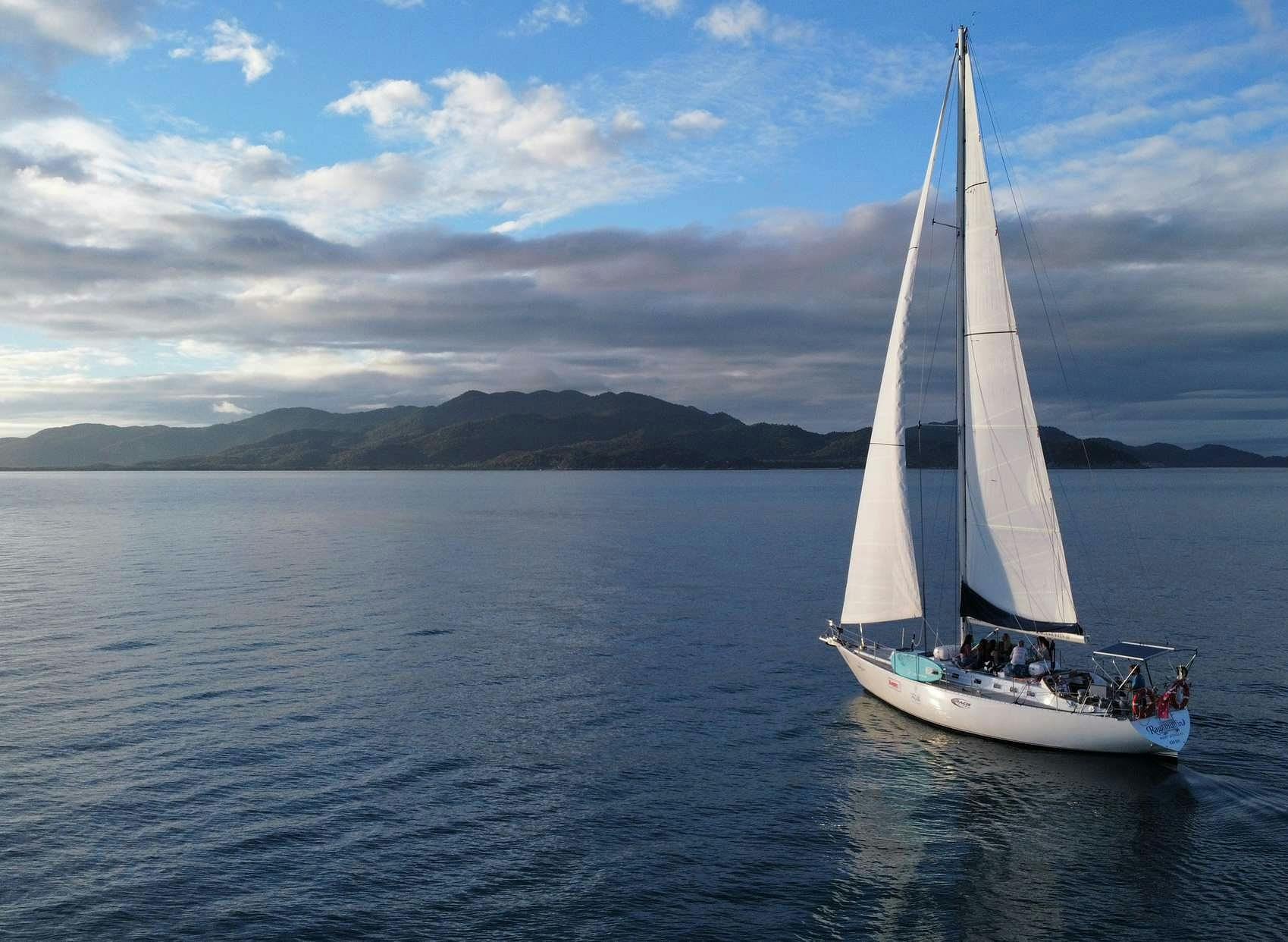 Half Day Sail on board Ragamuffin 111