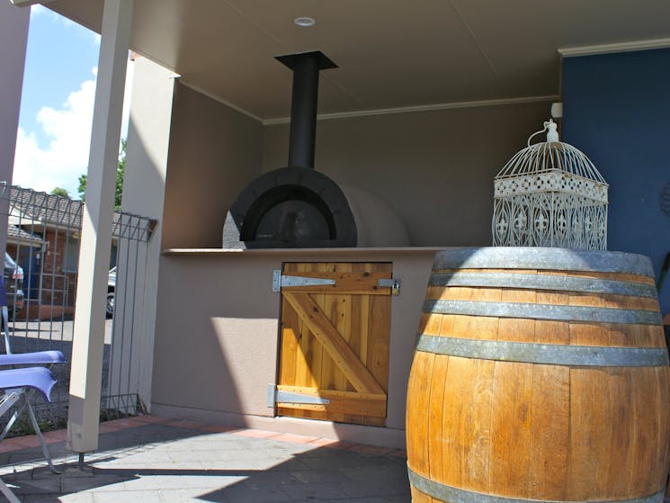 Woodfired Pizza Oven at Isis Motel Scone