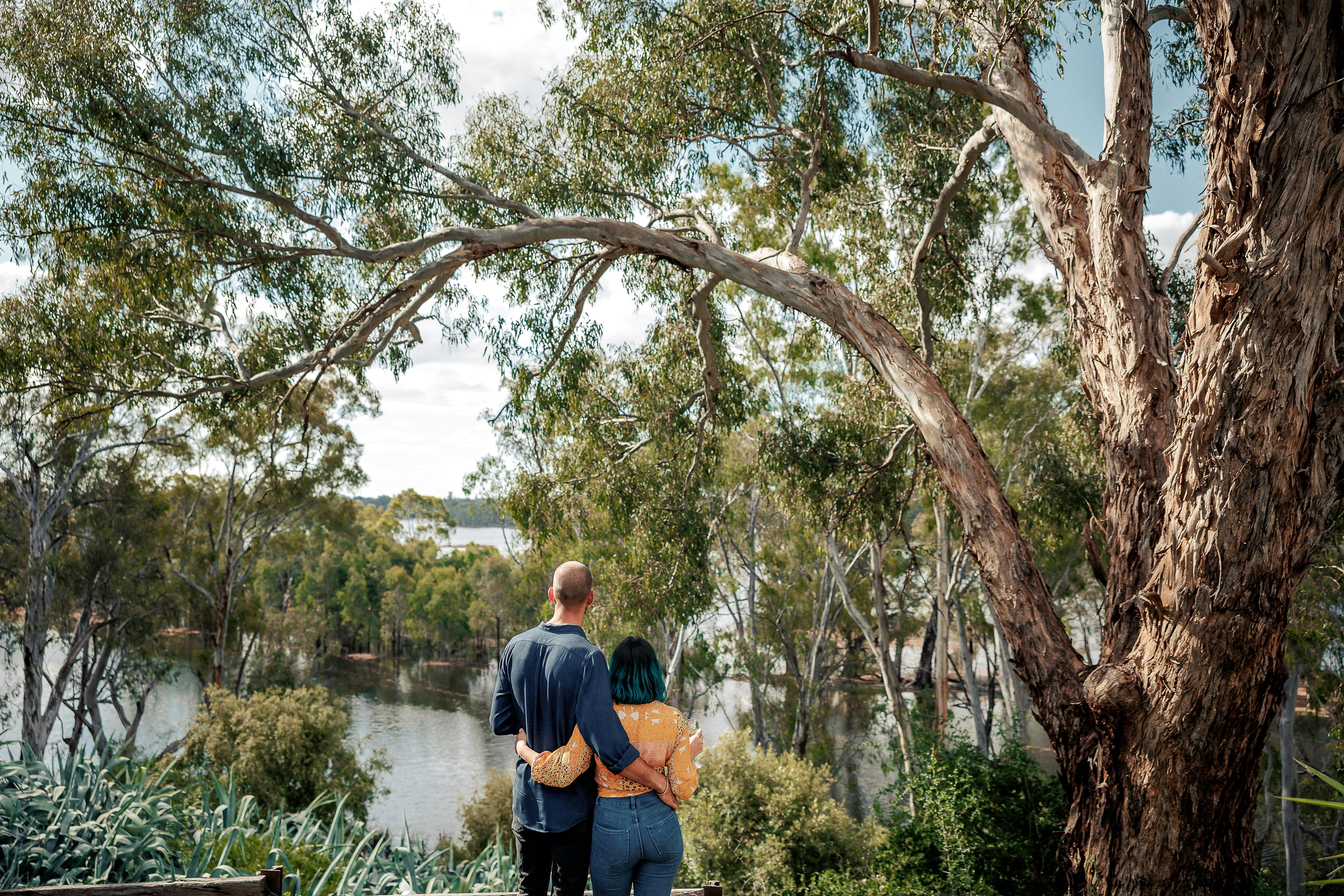 Lake Moodemere Estate and Lakeside Restaurant
