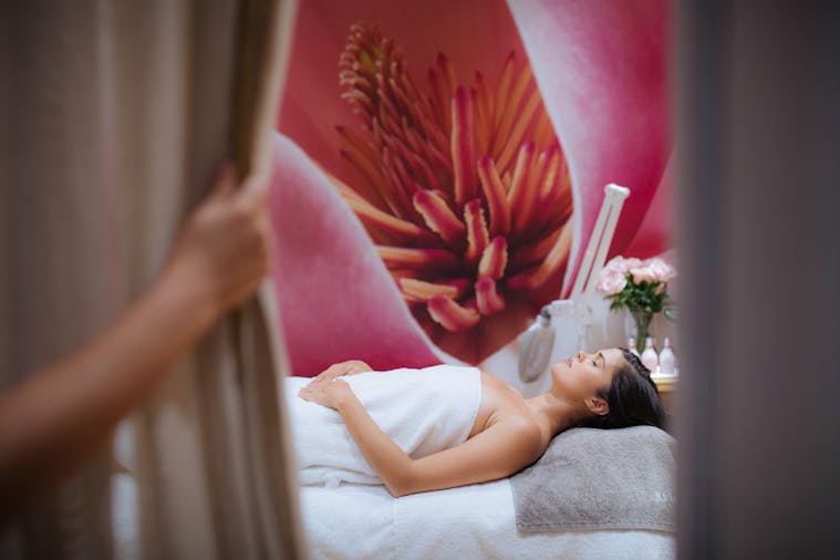 Jurlique VIP Tour & Spa