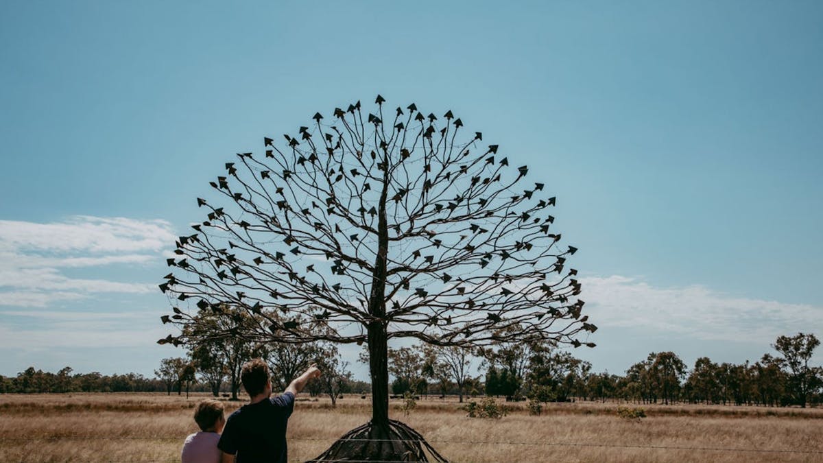 Sculpture at Nungwai, Goondiwindi