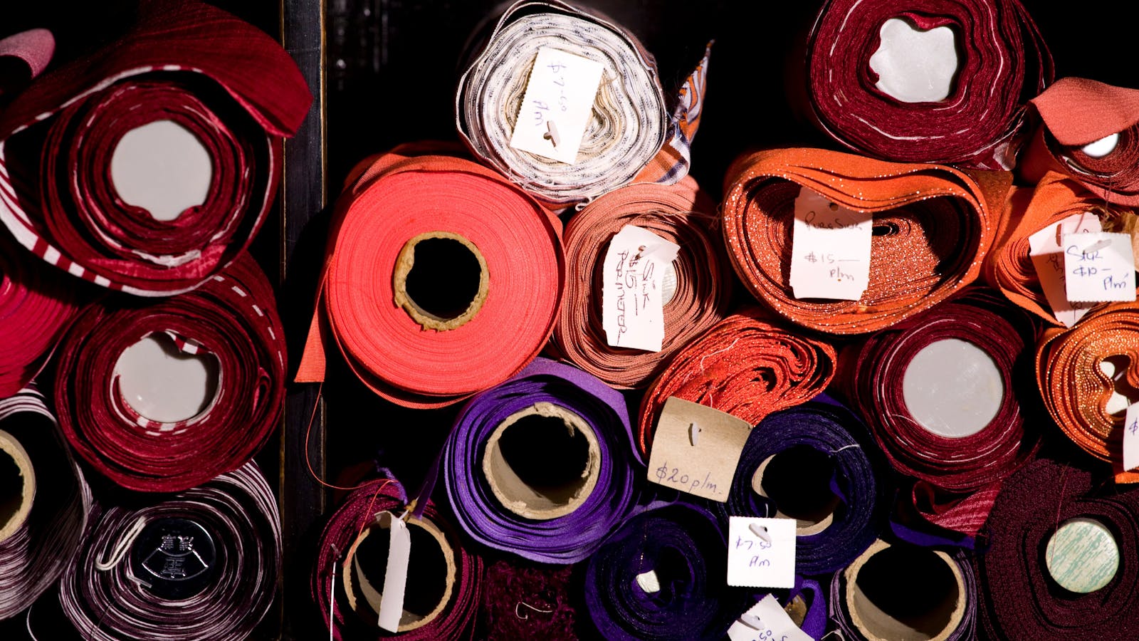 Red Ramia Trading
