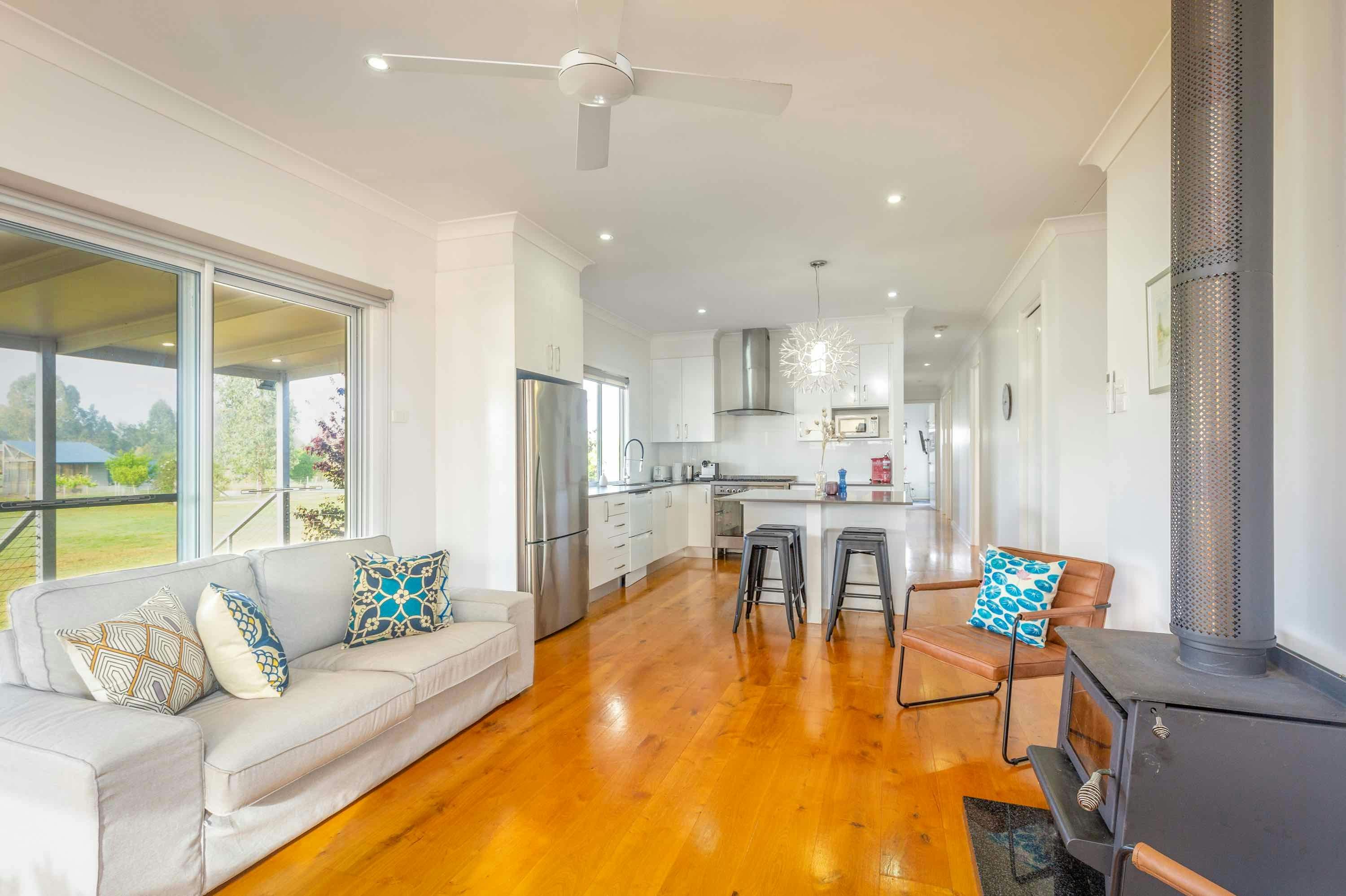 リビングとキッチン