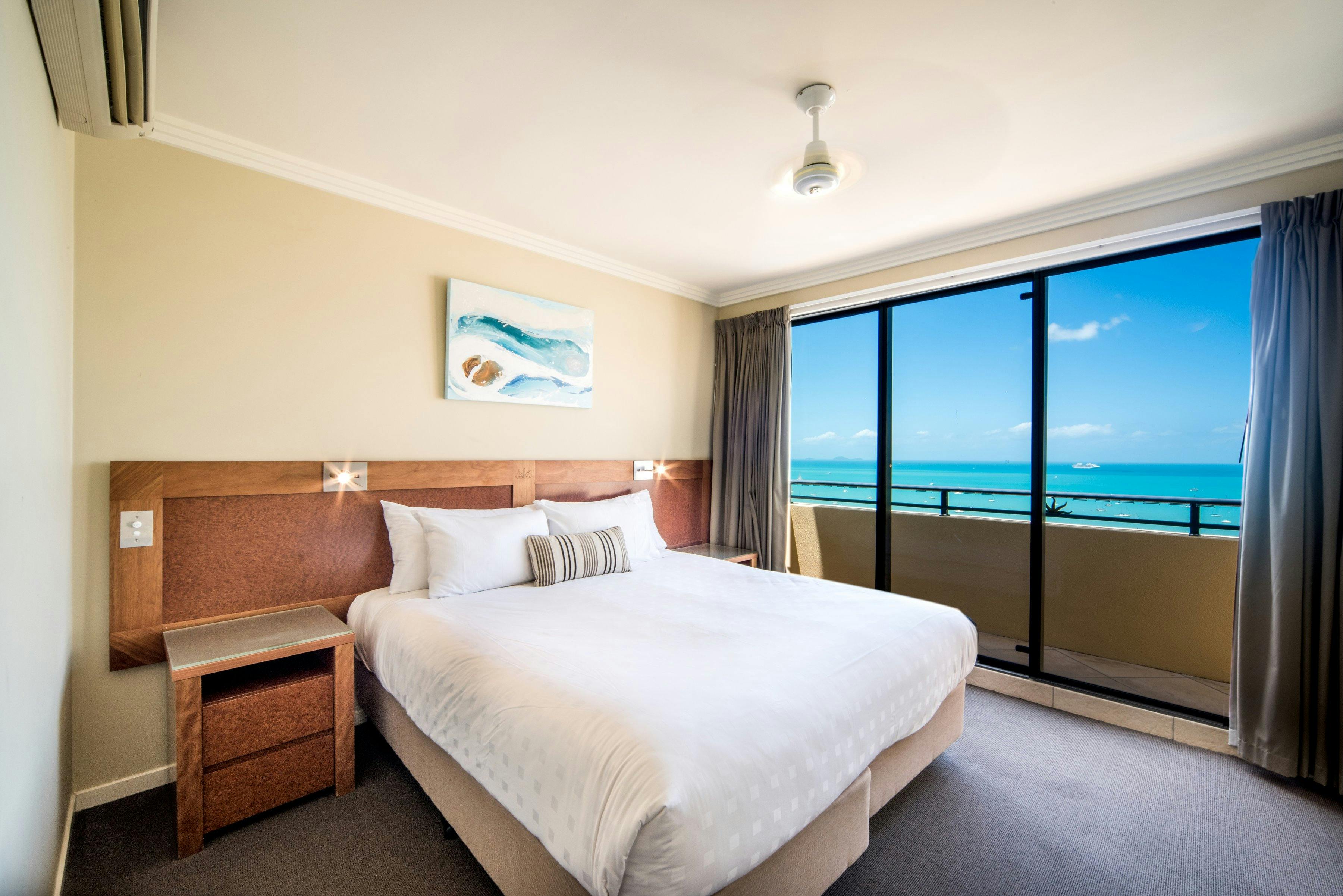 1 Bedroom Standard Seaview Jacuzzi Apartment