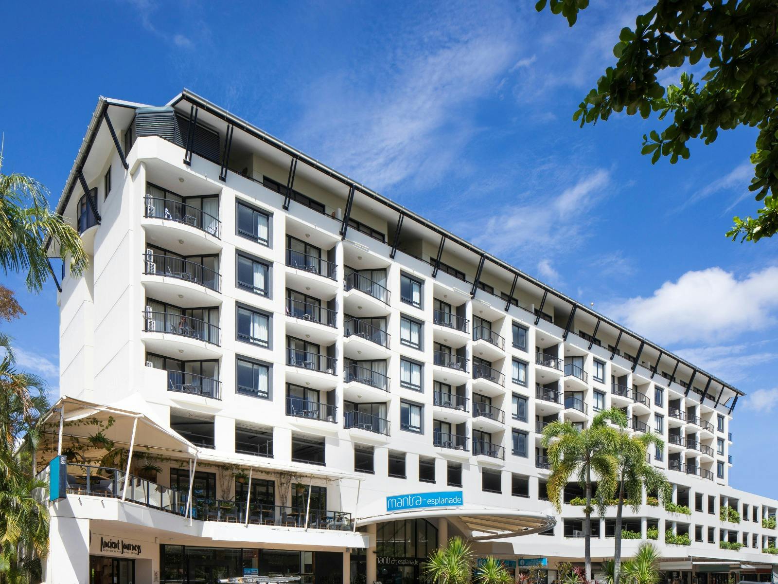 Special Offer at Mantra Esplanade Cairns