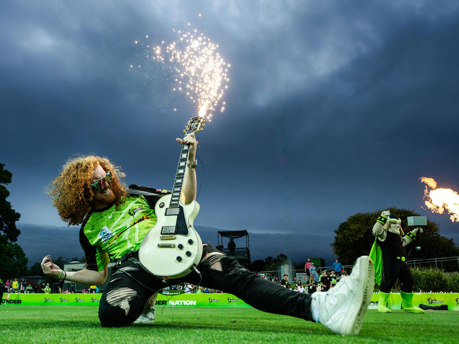 Thunder WBBL - Guitar