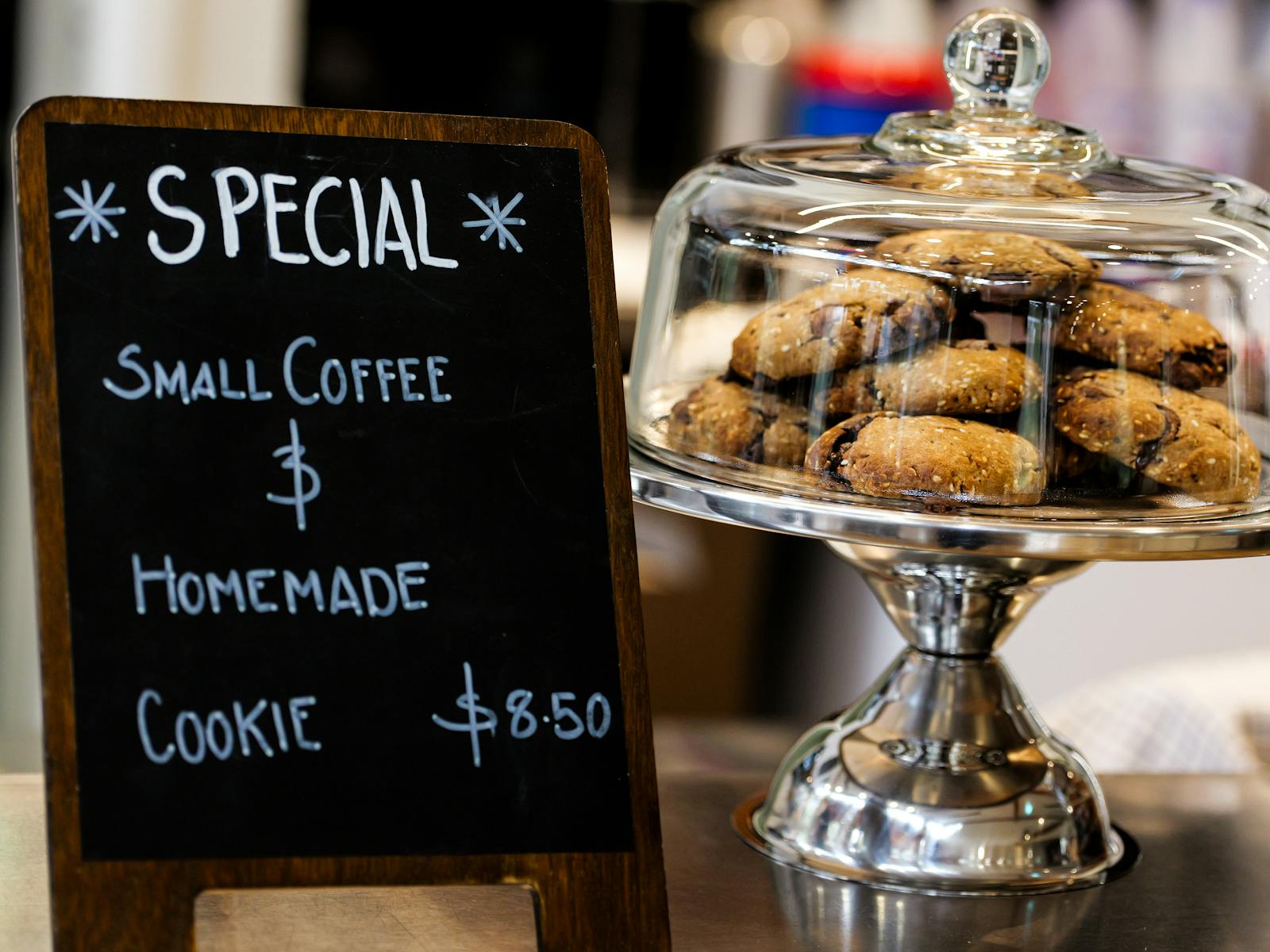 Cookies placed next to a sign that reads: special coffee and cookie deal