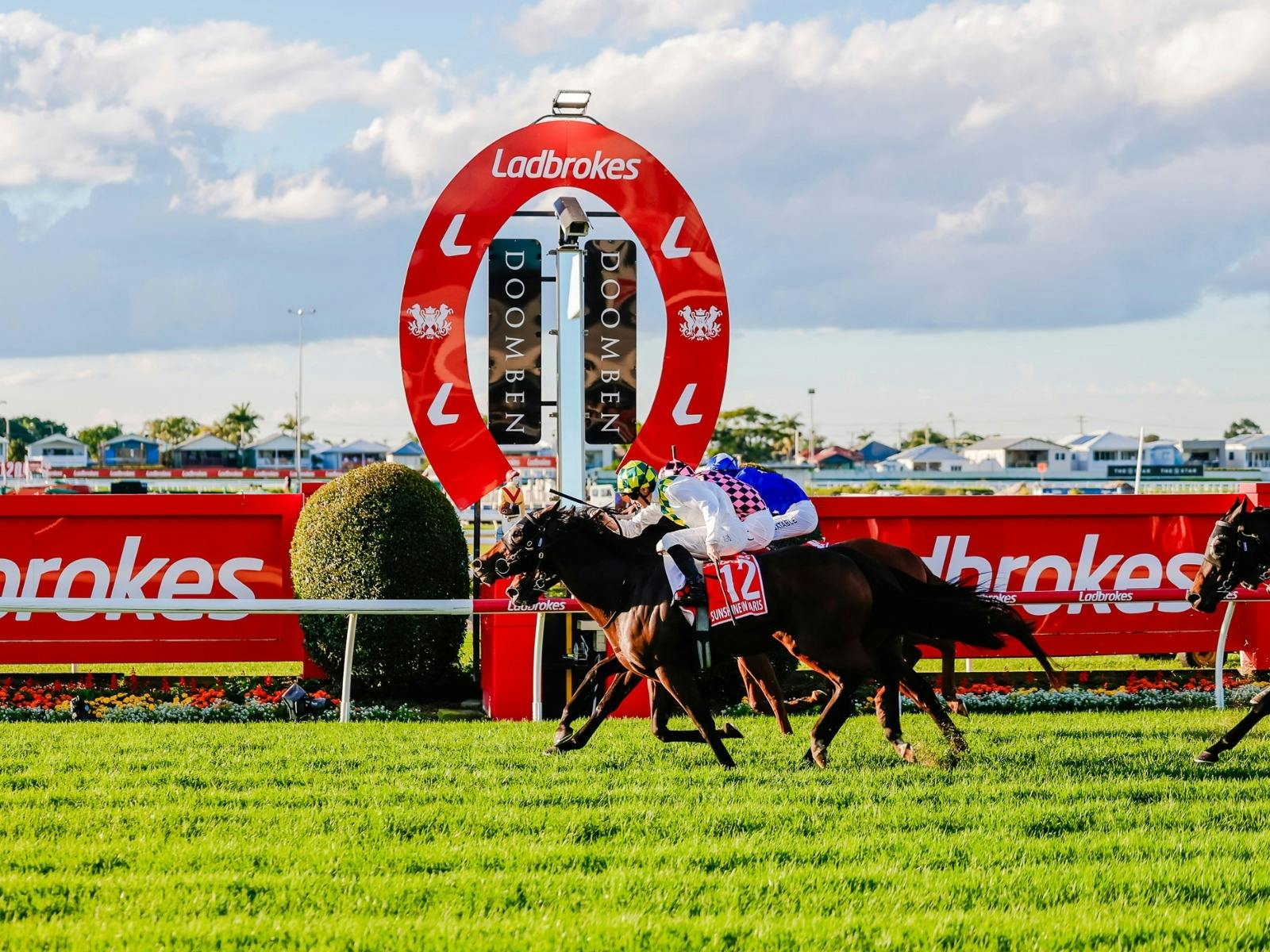 Ladbrokes Doomben 10,000 Day
