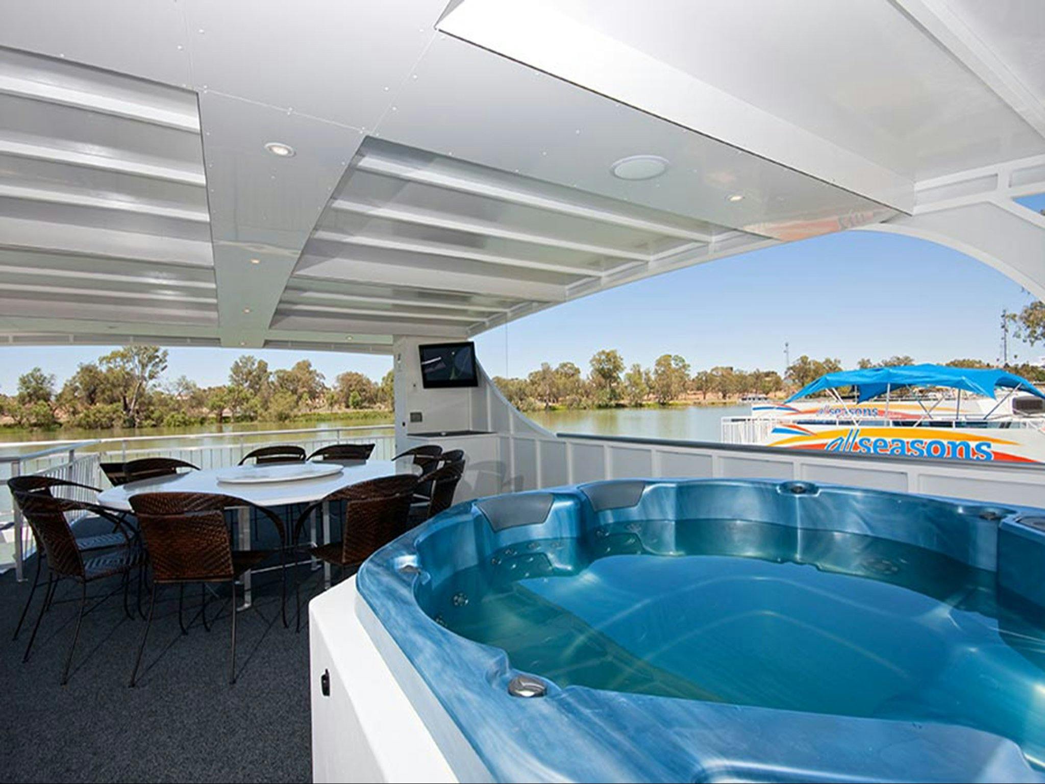 Sweet Indulgence luxury spa up top